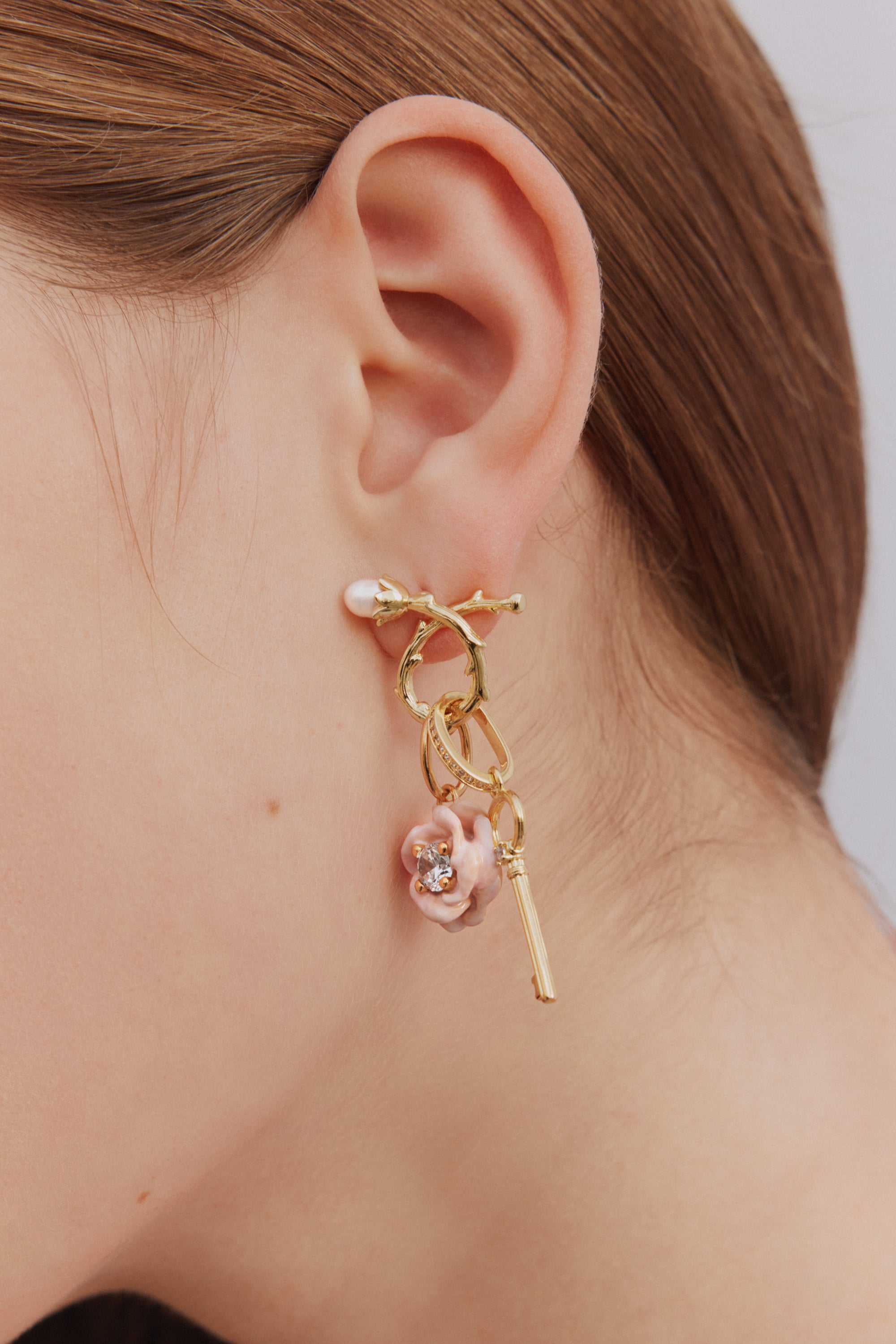 Pendentif Rose, Douceur et Sensualité