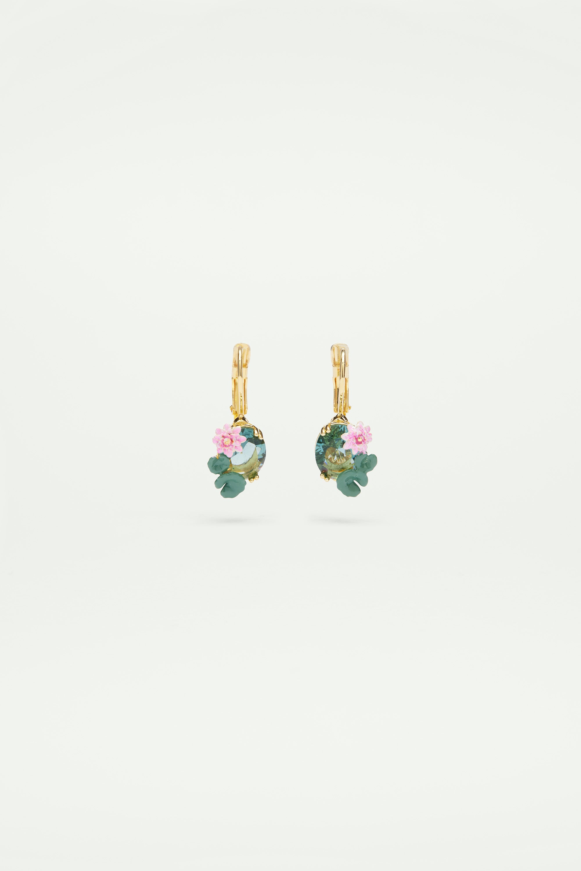 Boucles d'oreilles dormeuses fleur de lotus et pierre bleue