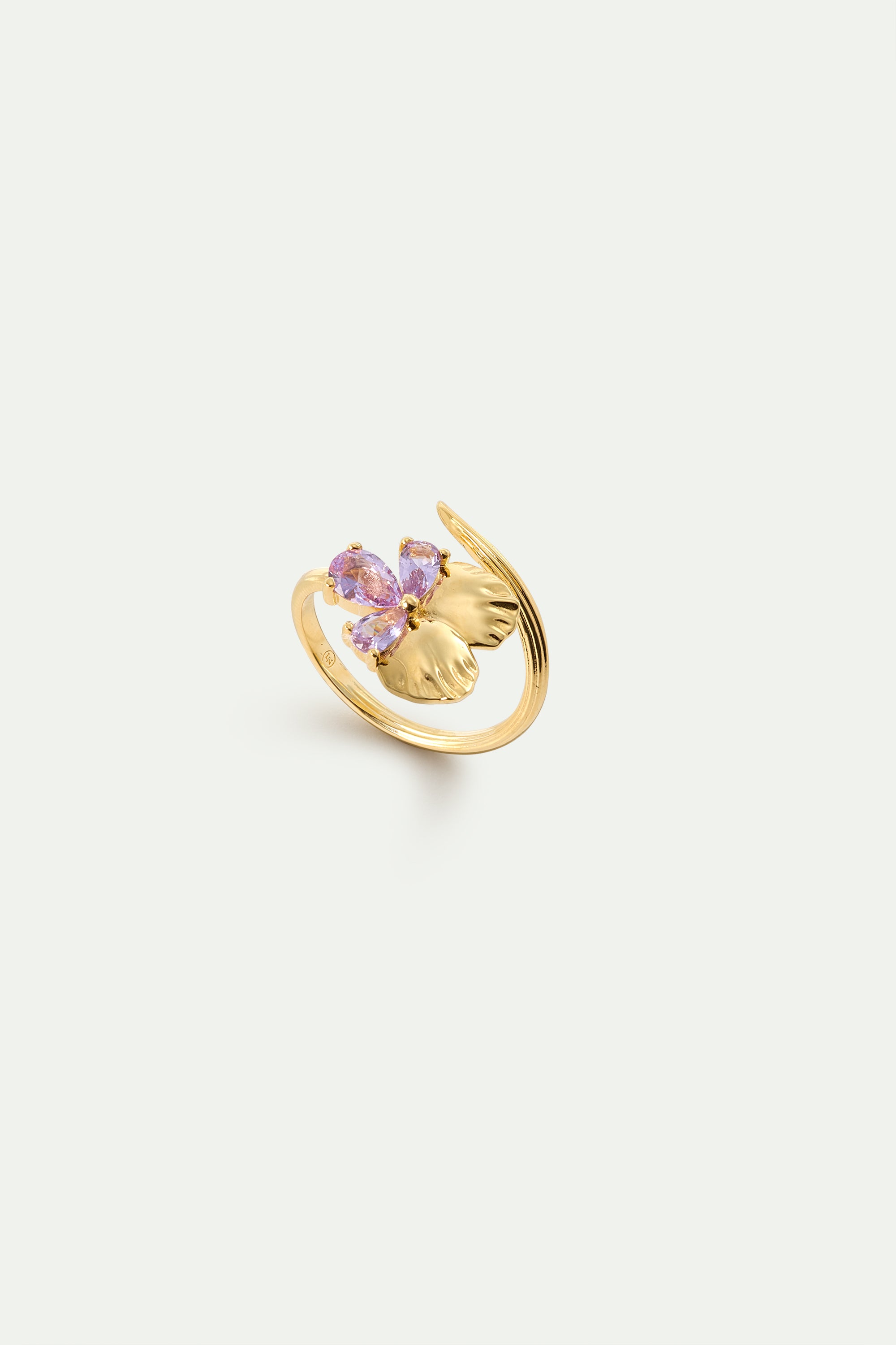 Bague ajustable dorée fleur de pensée et pierres roses