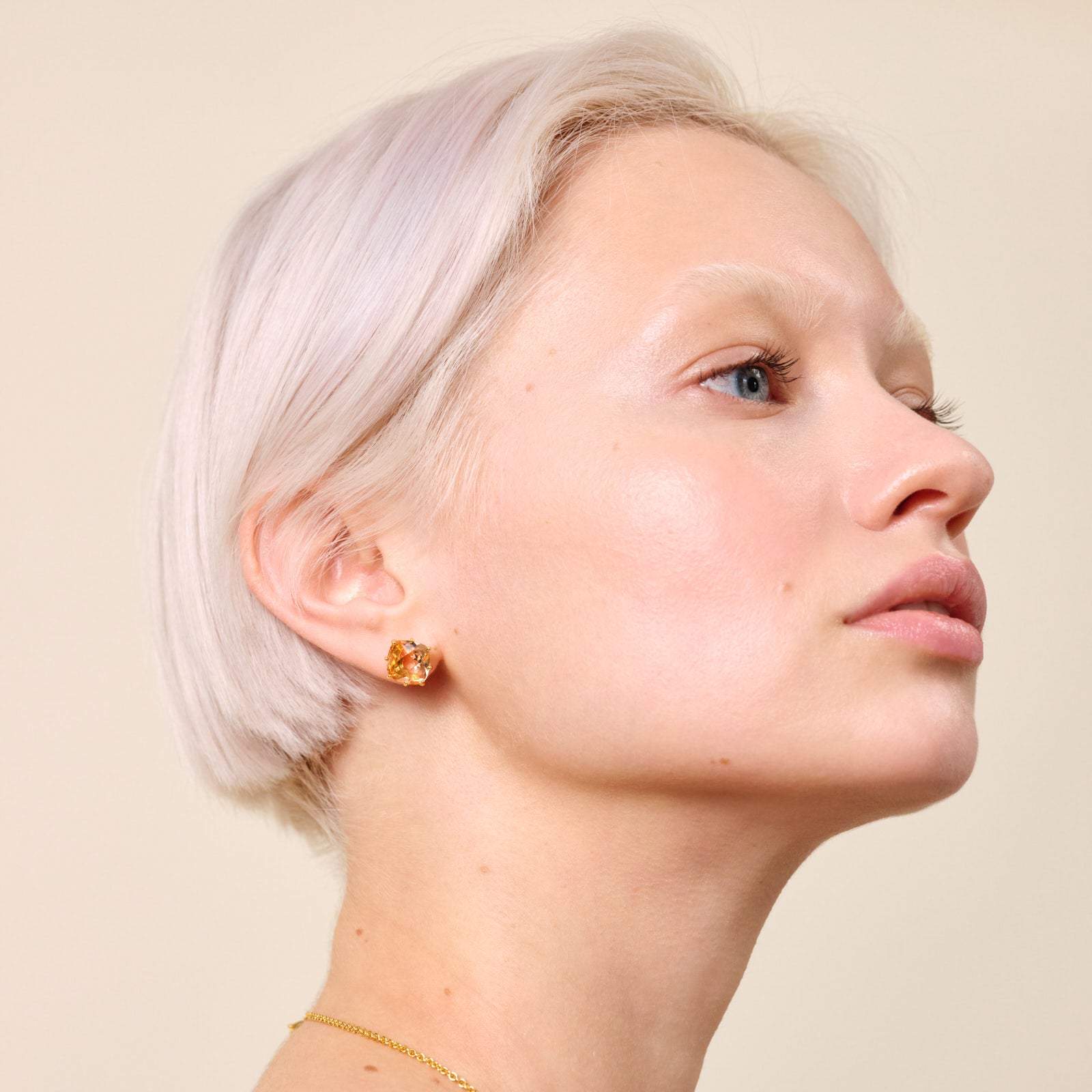 Boucles d'oreilles pierre carrée la diamantine rose abricot