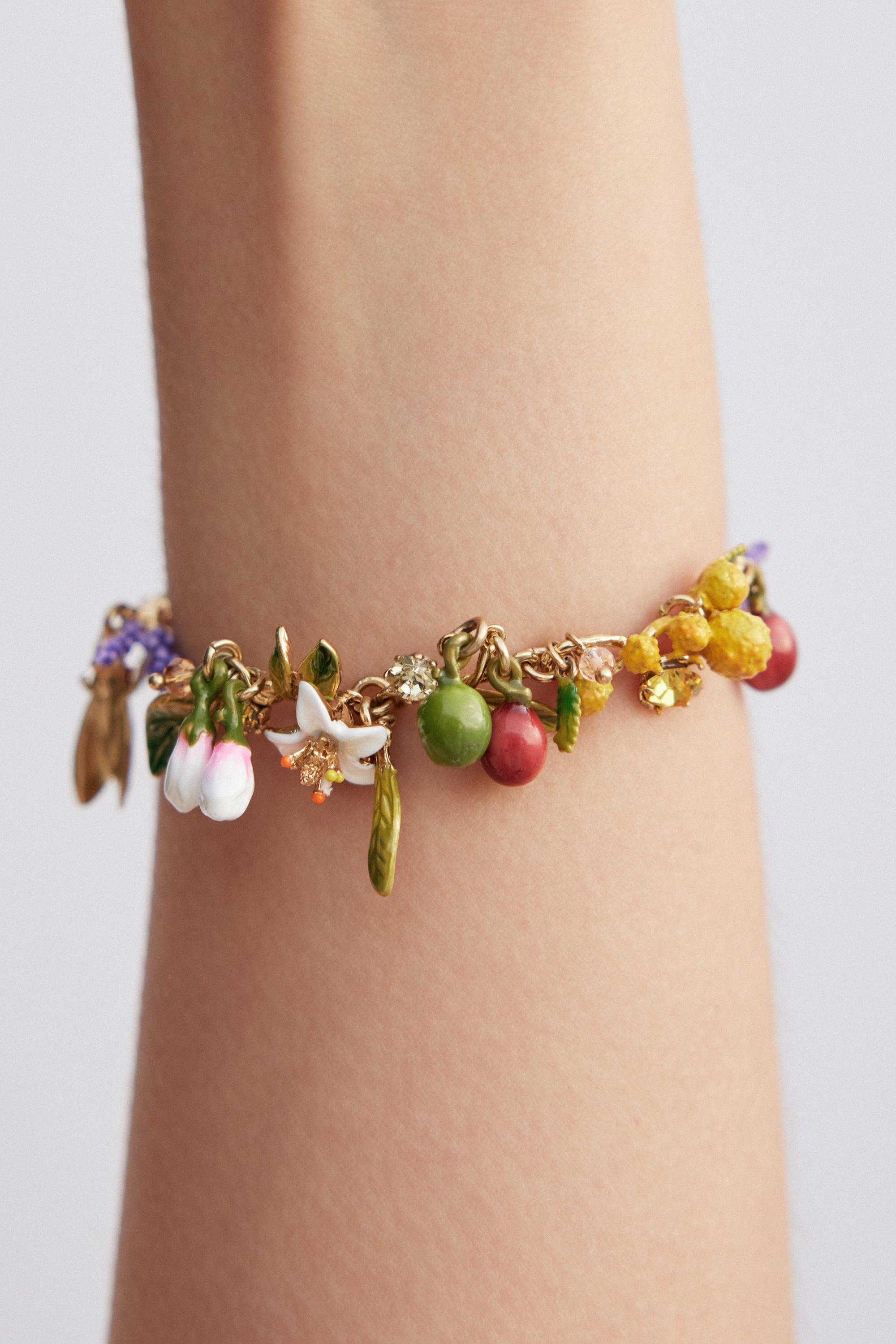 Mutli element of the Provence garden thin bracelet