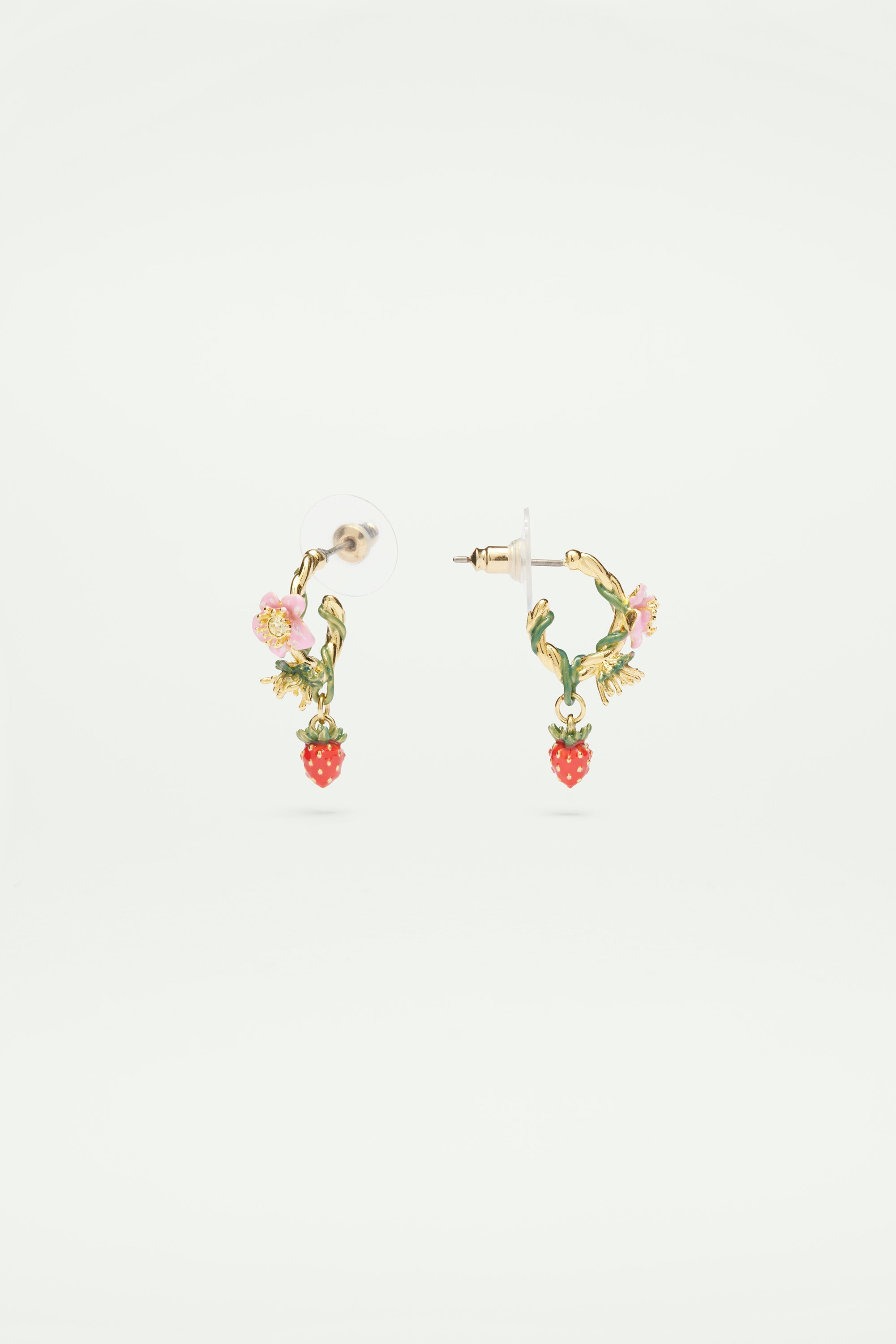 Boucles d’oreilles tiges créoles fraise des bois