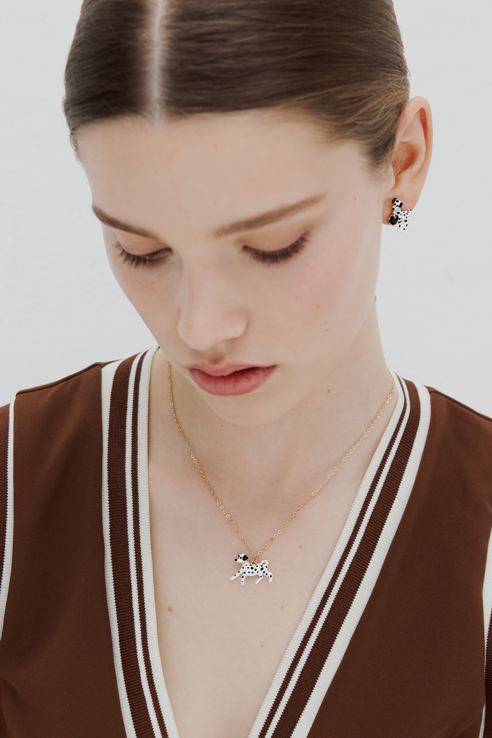 Collier pendentif dalmatien noir et blanc