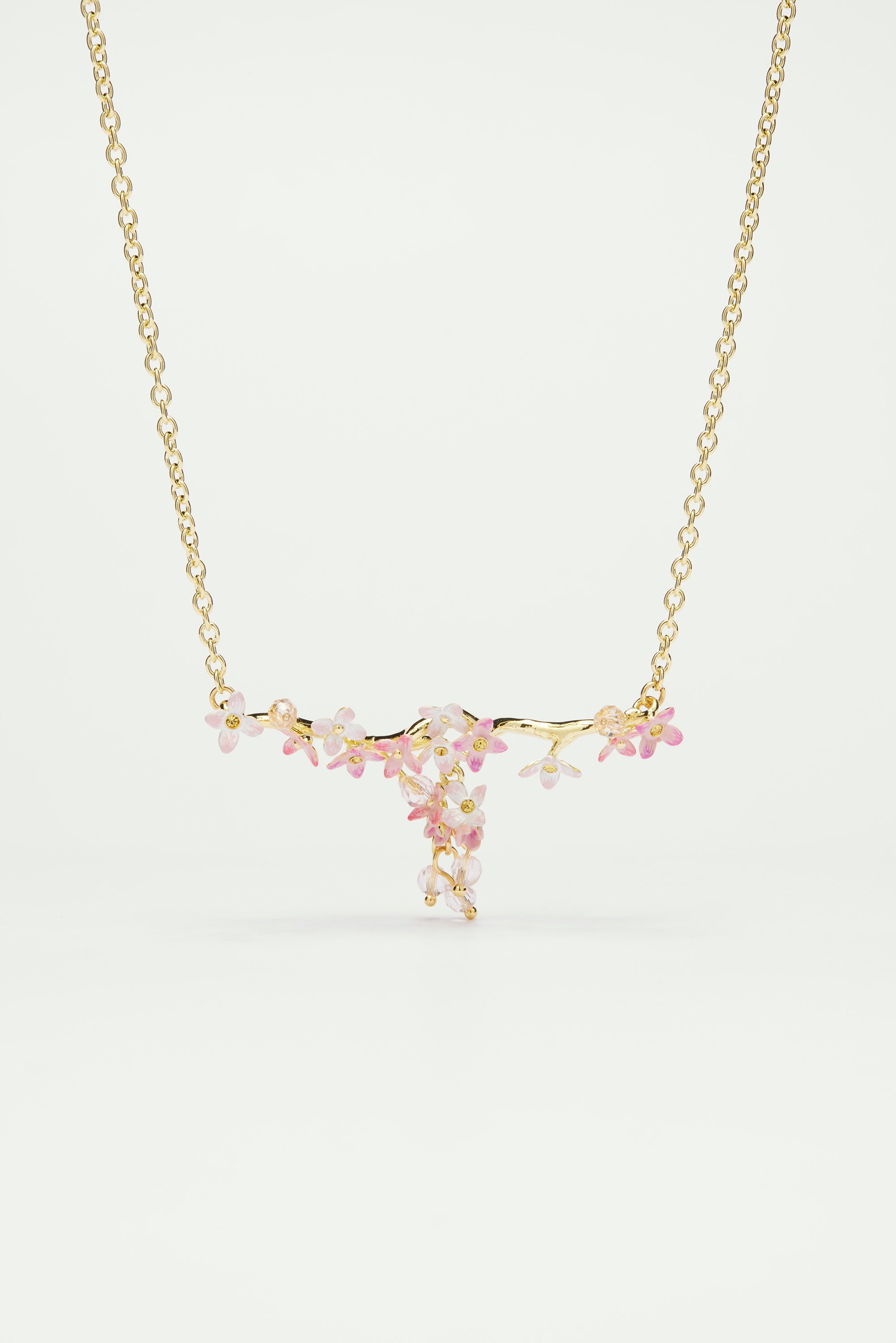 Collier plastron fleurs de lilas