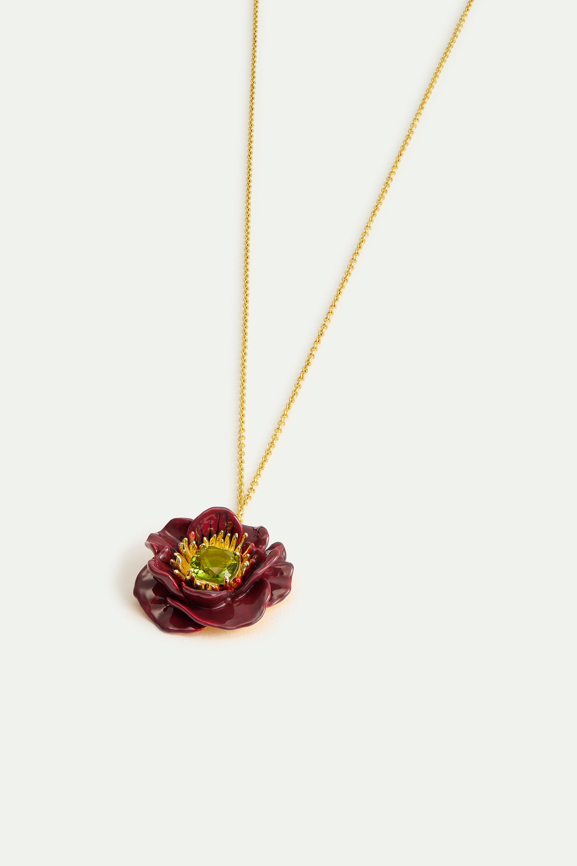 Collier pendentif fleur d'anémone bordeaux et pierre facettée verte