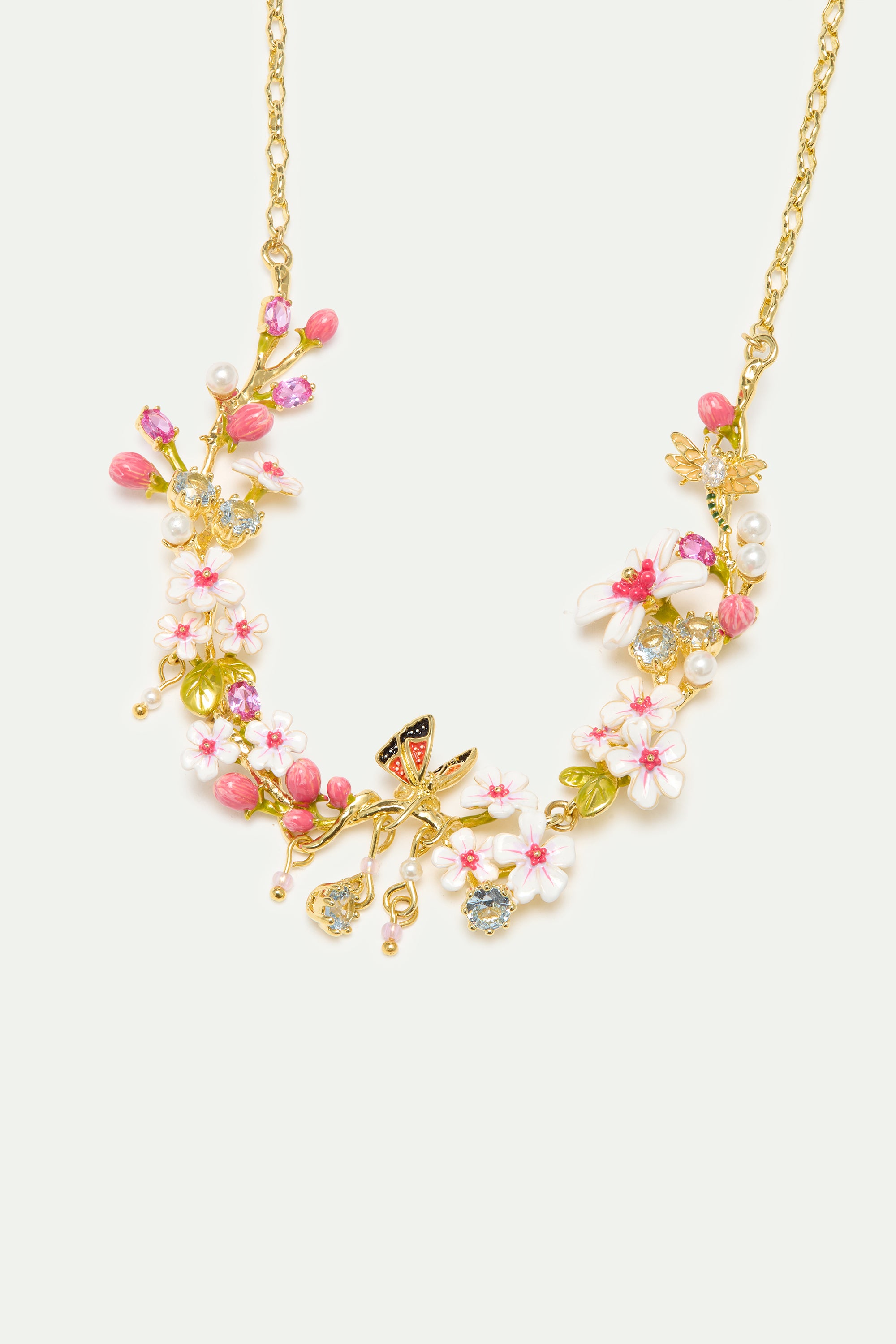 Collier plastron aubépines, papillon, cristaux et perles