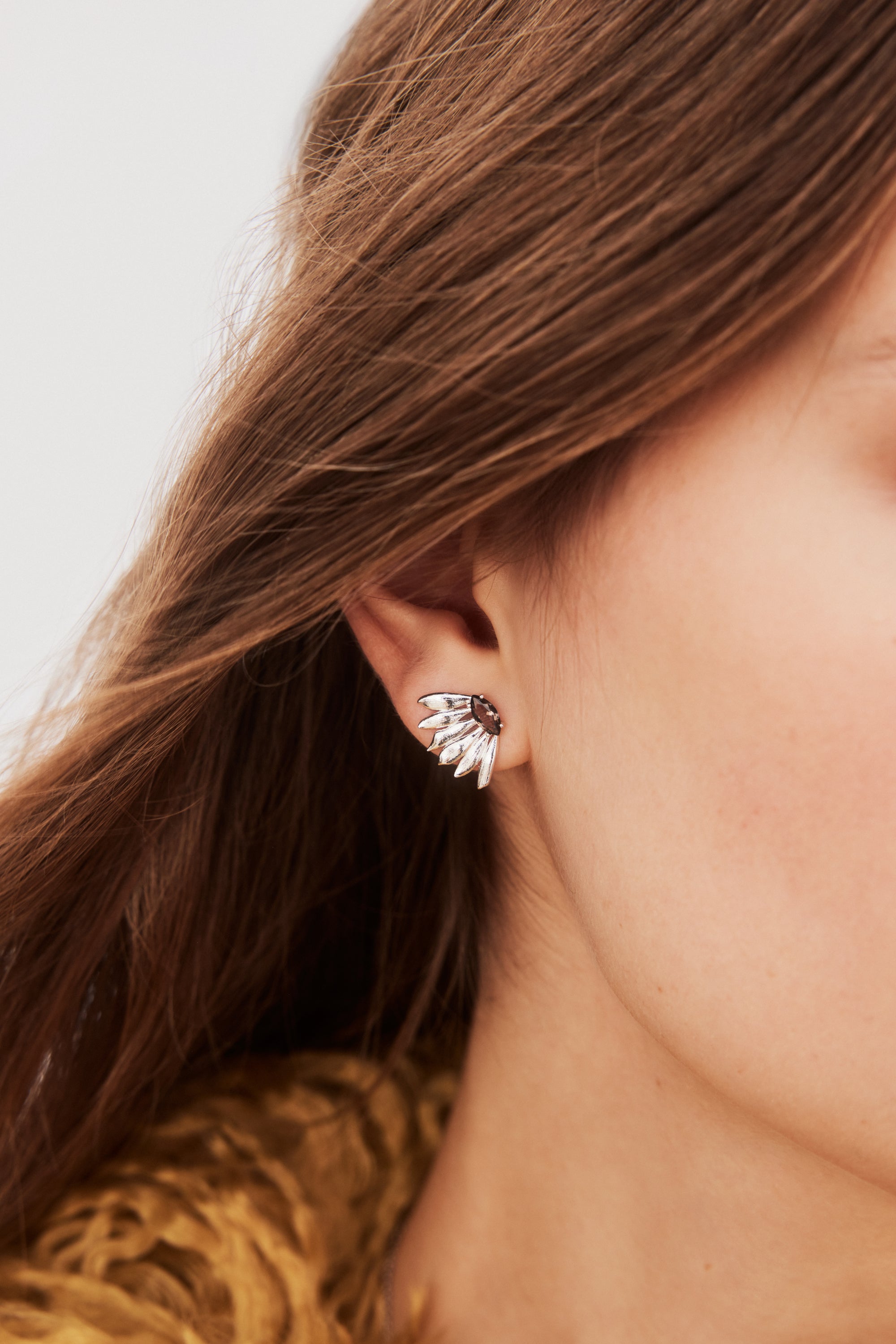 Pendientes bolitas plateados girasol y piedra violeta