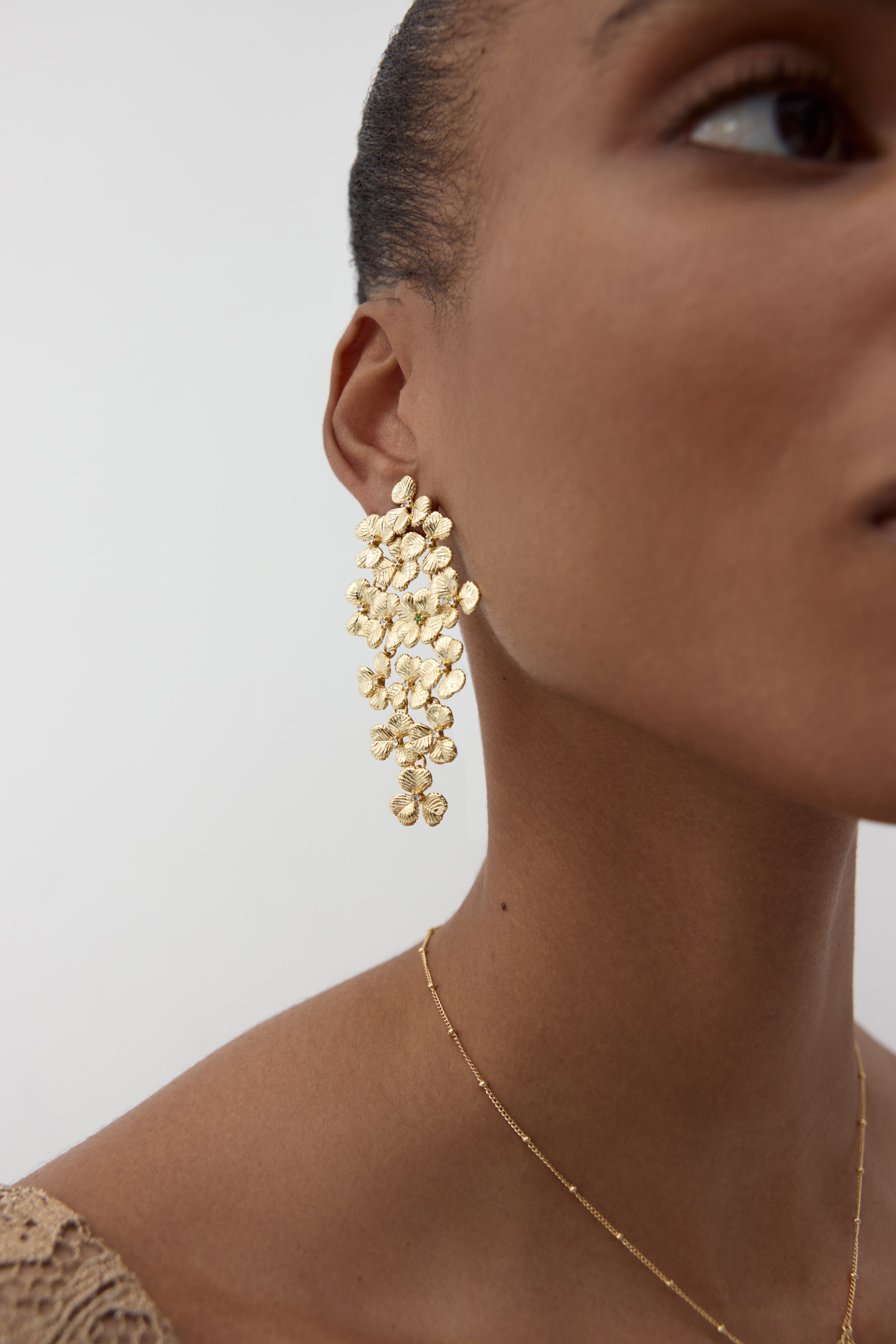 Boucles d'oreilles tiges cascades de trèfles