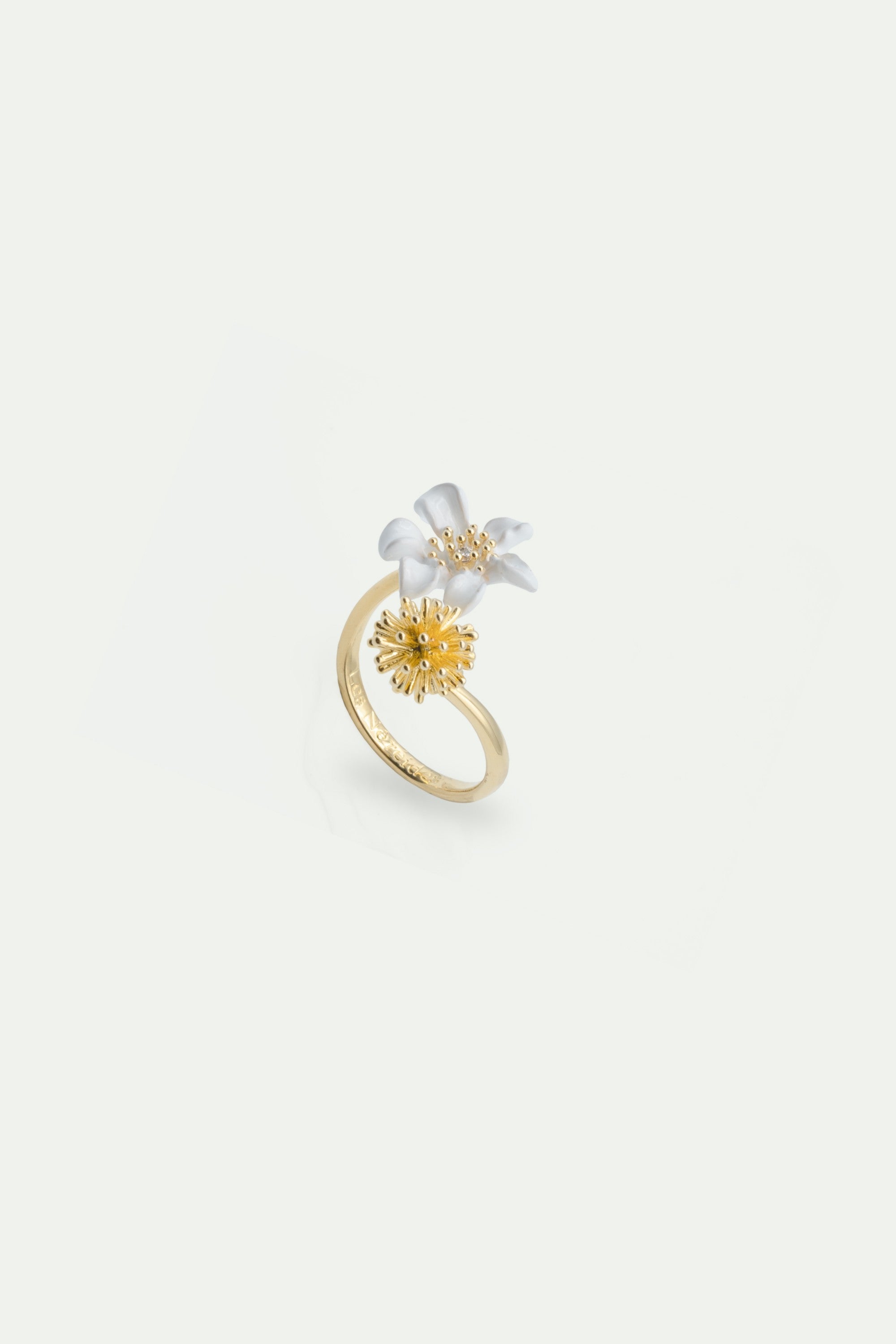 Large white clematis and Japanese kerria adjustable ring