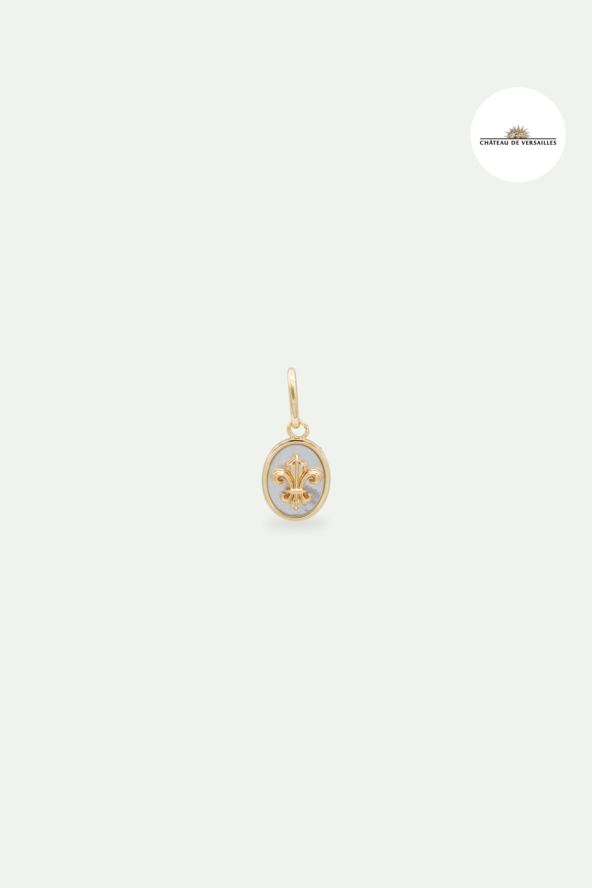 Pendentif fleur de lys