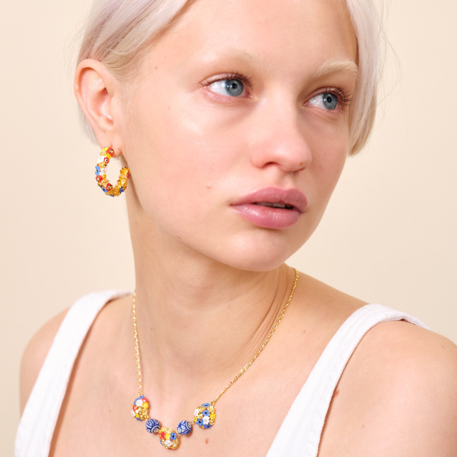 Boucles d’oreilles créoles fleurs des champs