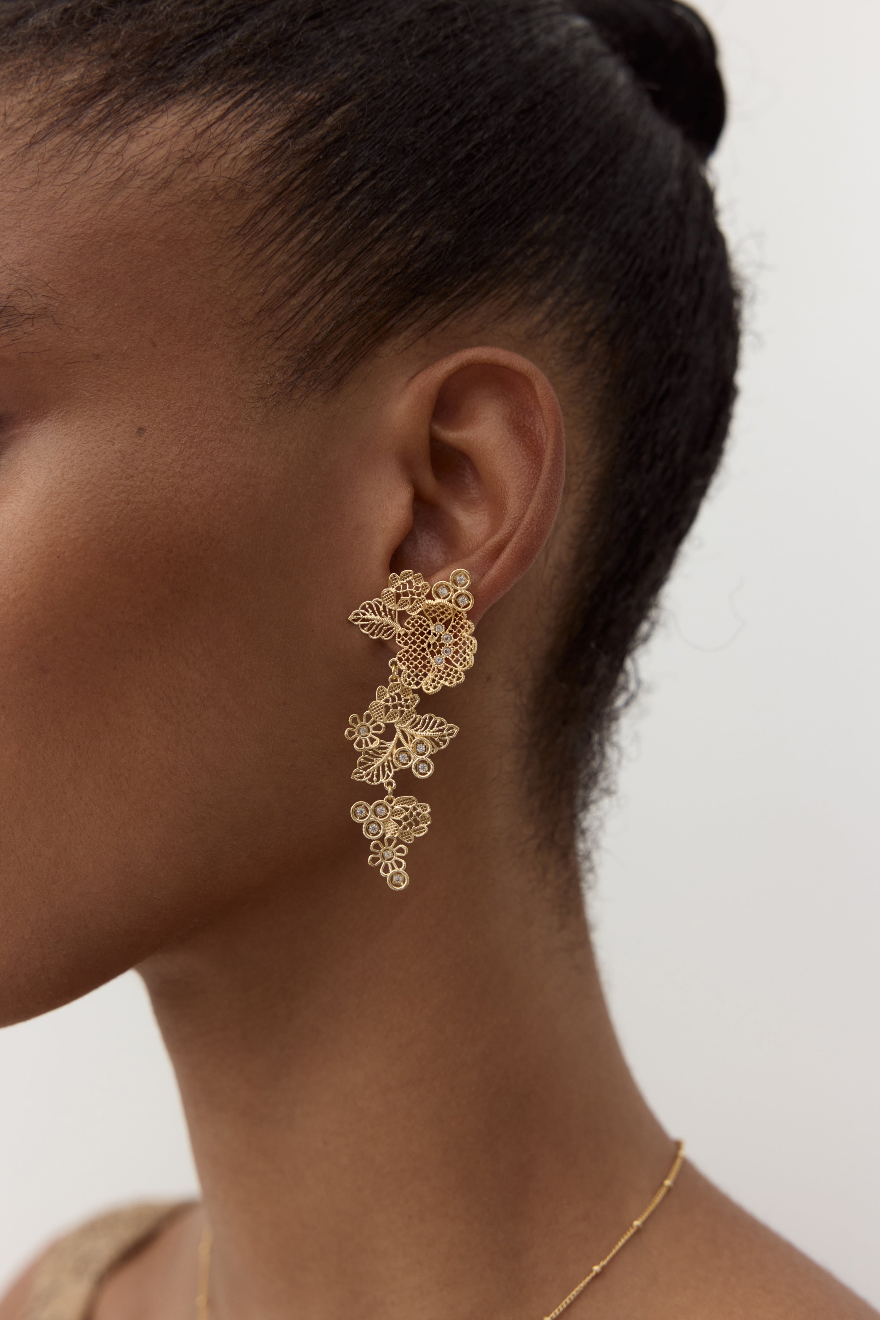 Boucles d'oreilles fil d'or