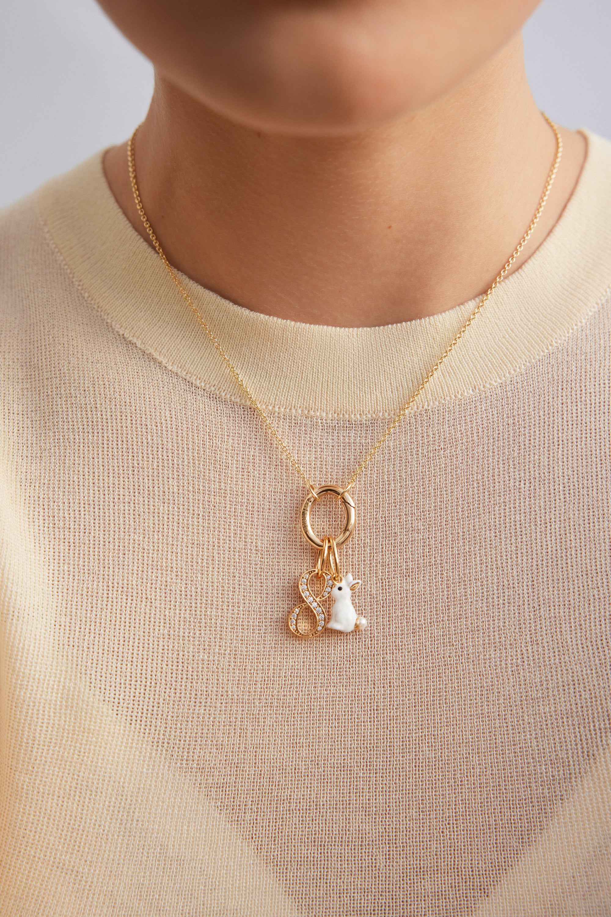 White rabbit and pearl pendant, Clairvoyance and Comfort