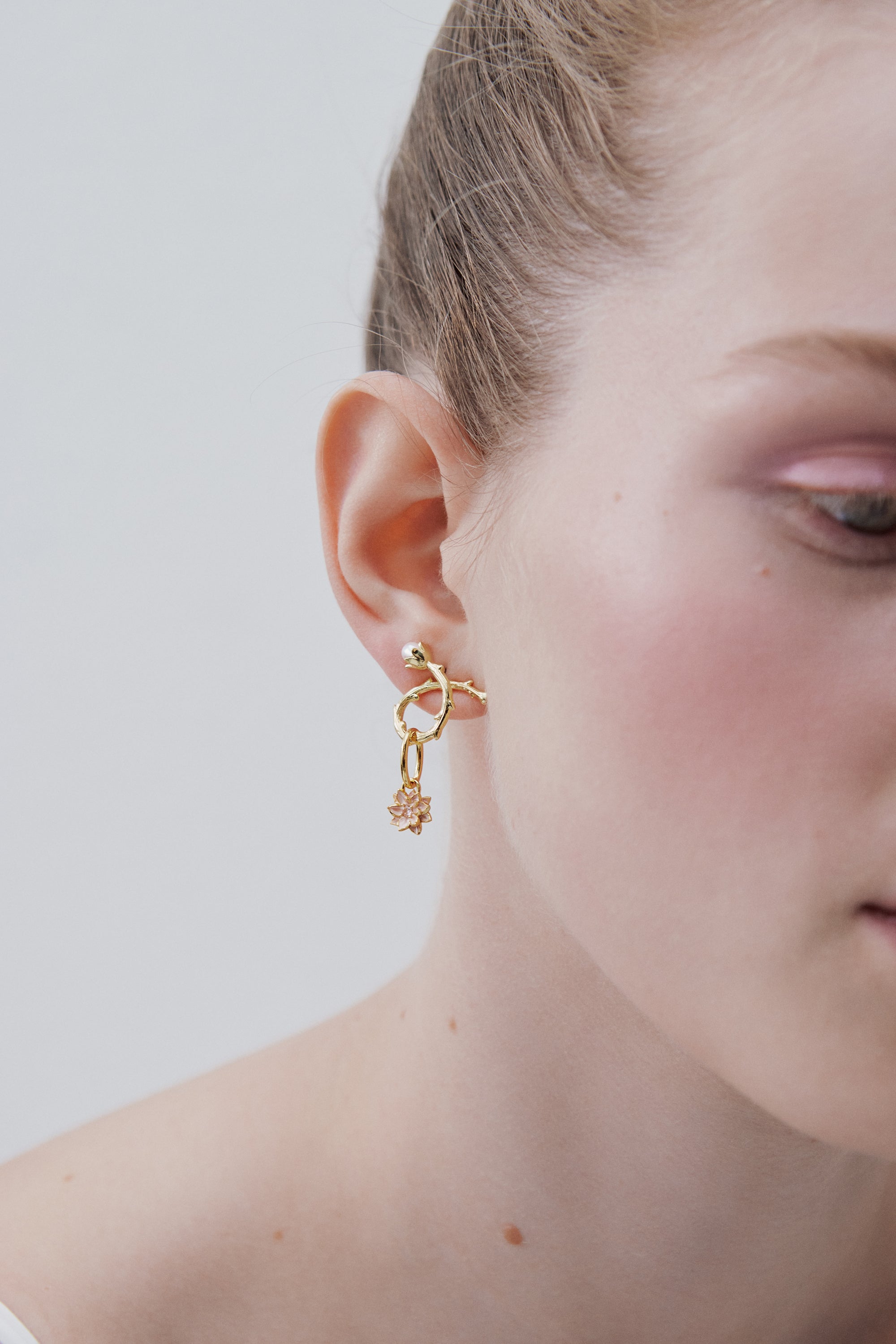 Pendentif Lotus, Pureté et Spirualité - Octobre