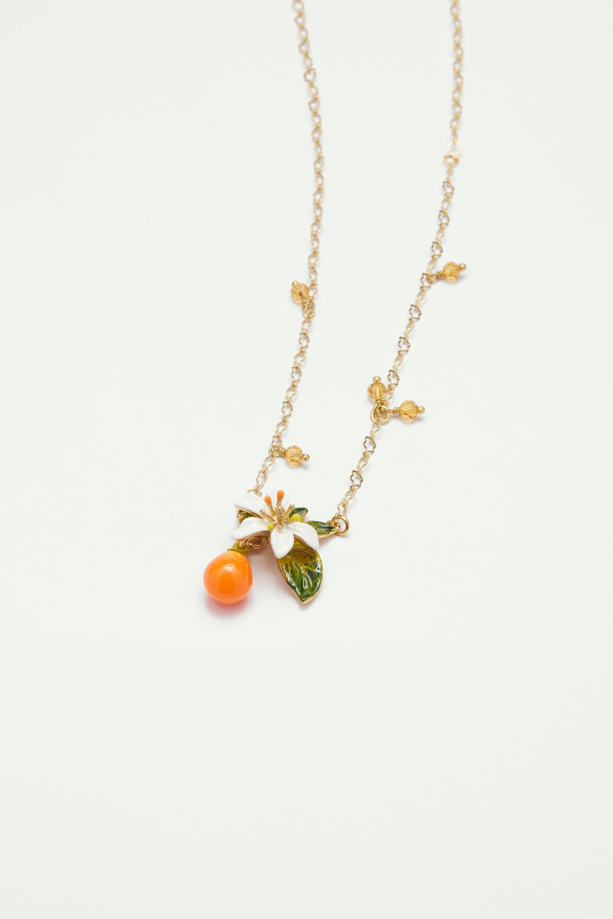 Orange, orange blossom and little pearls pendant necklace