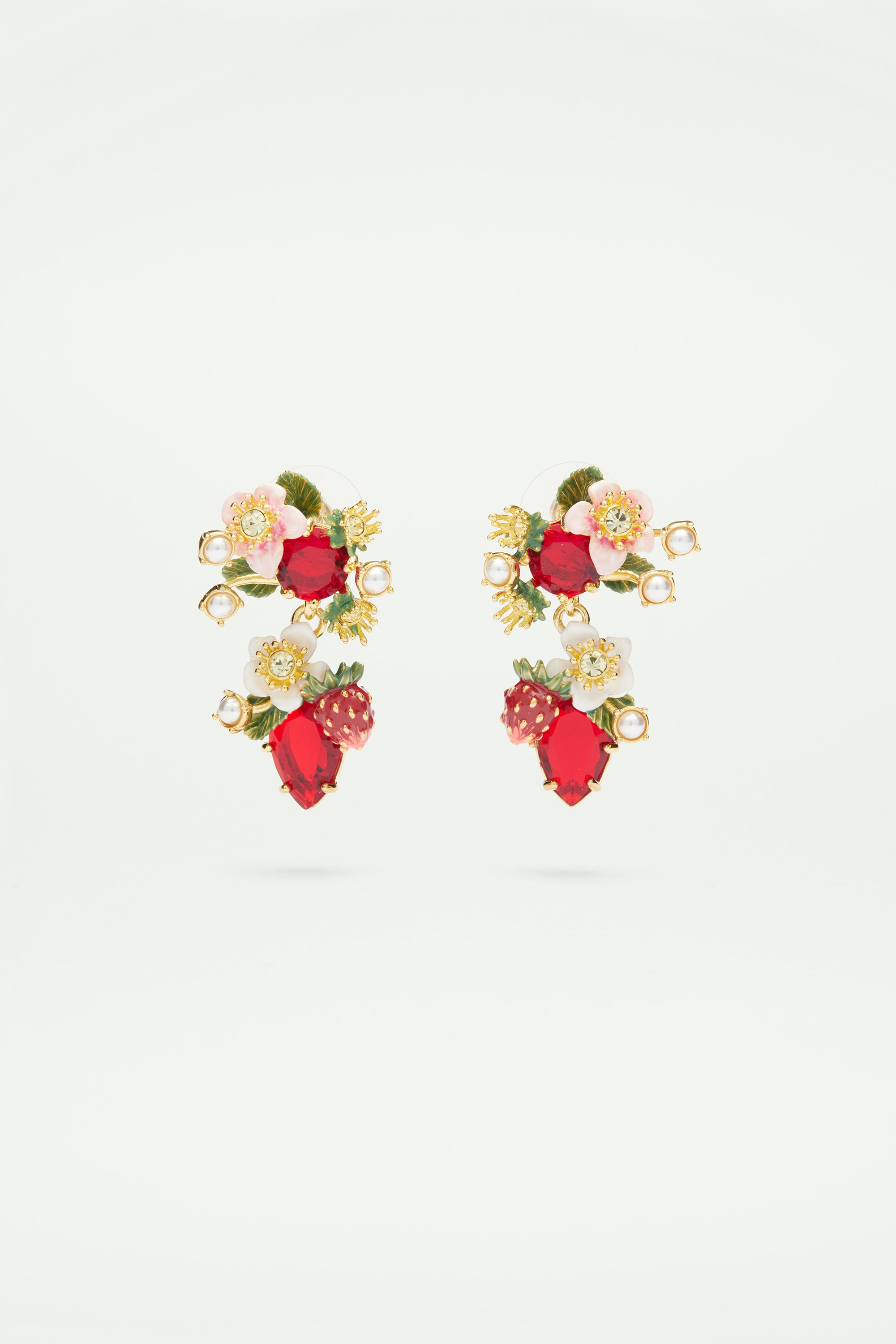 Boucles d’oreilles tiges fraises des bois et fleurs de fraisiers