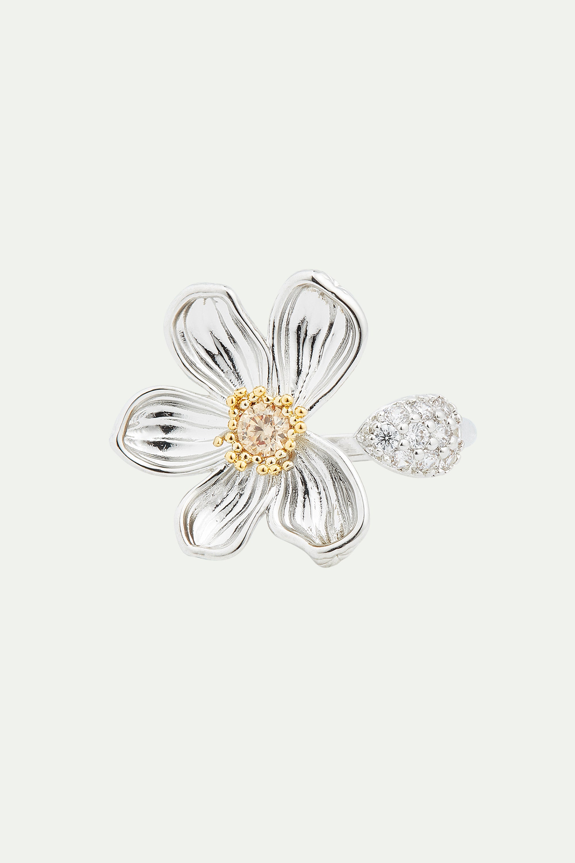 Daisy and petal paved with white crystal adjustable ring