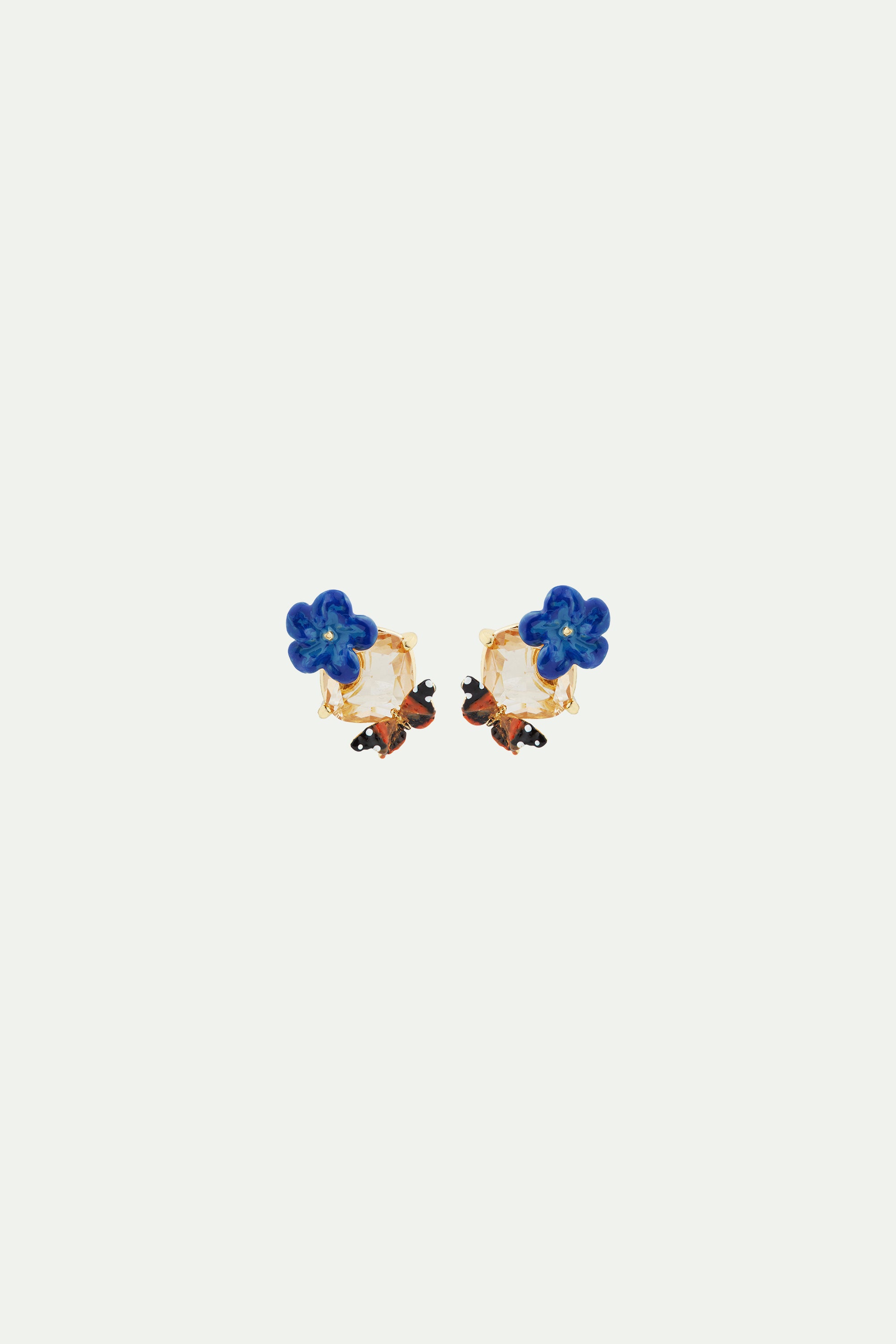 Pendientes bolitas flor de lino azul, cristal en facetas y mariposa