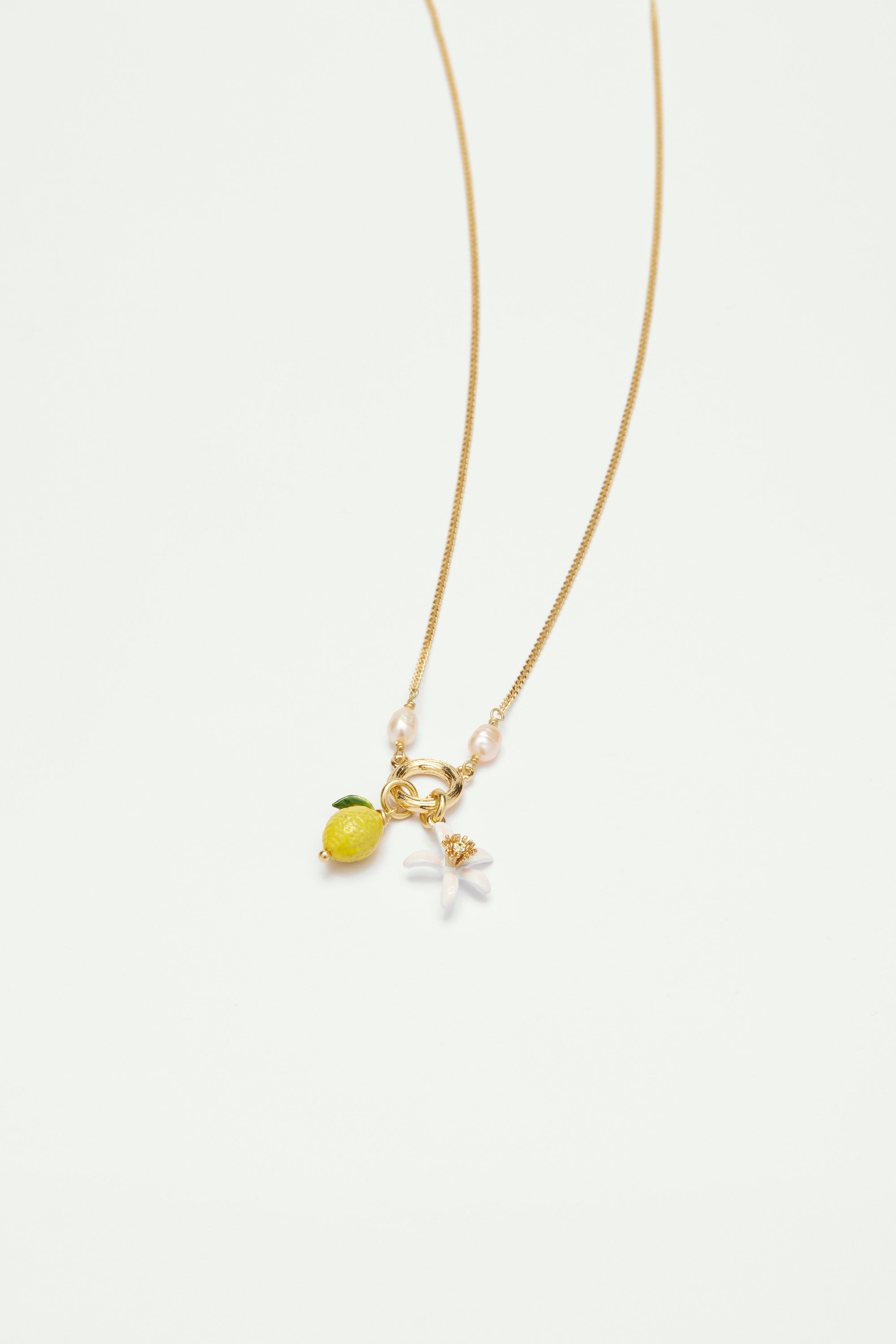 Collier pendentif citron et fleur de citronnier