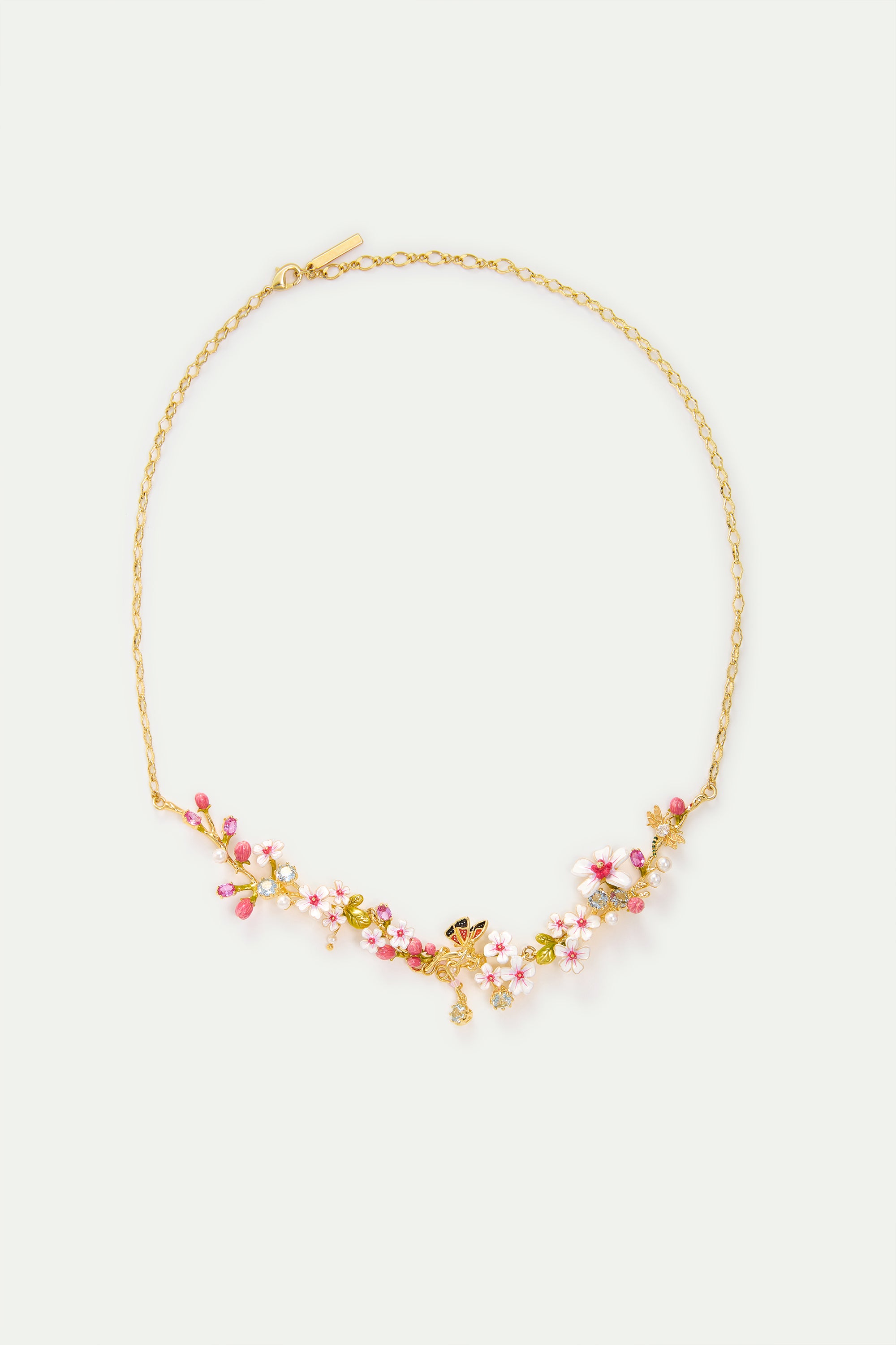 Collier plastron aubépines, papillon, cristaux et perles
