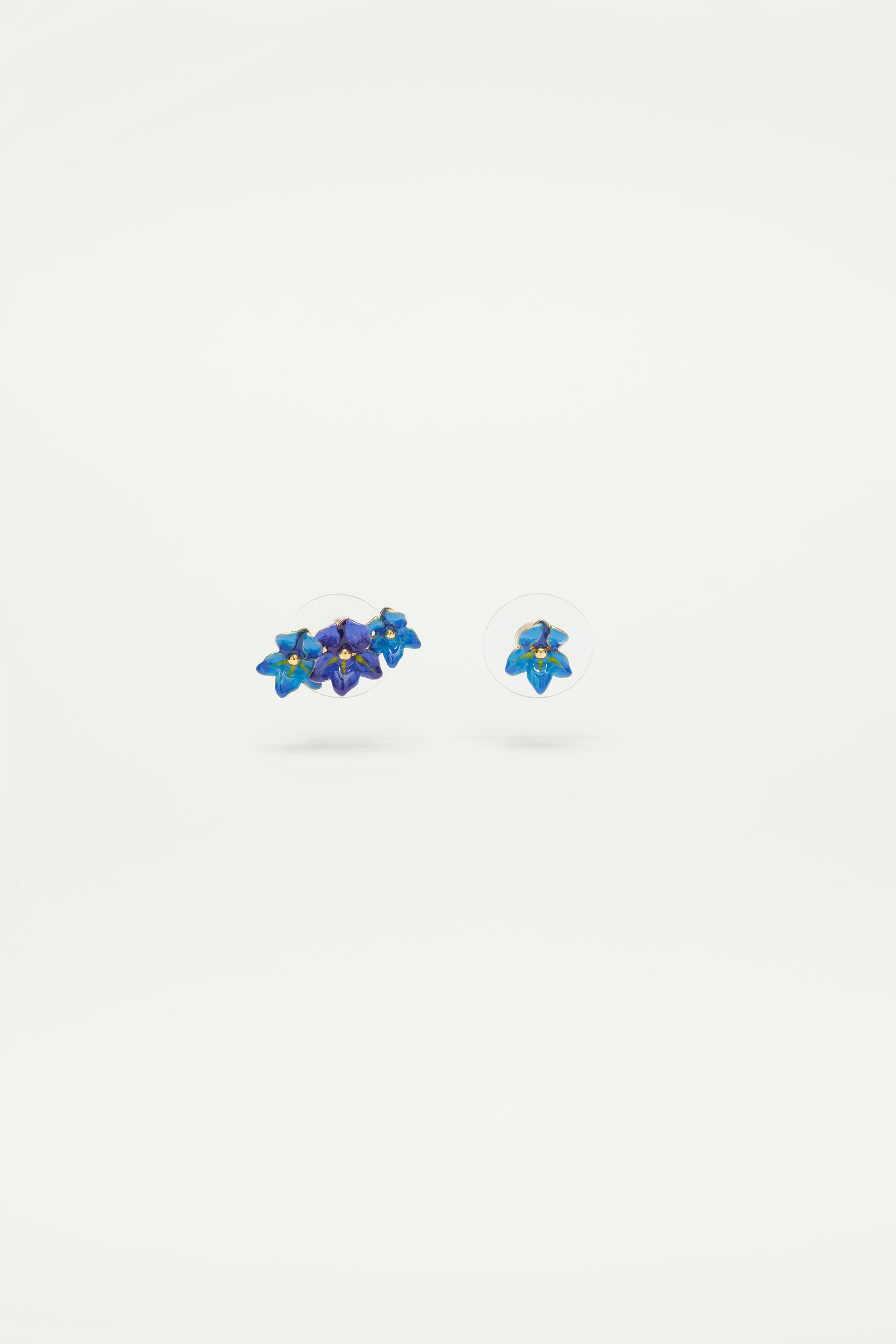 Boucles d'oreilles puces asymétriques Iris de Sibérie