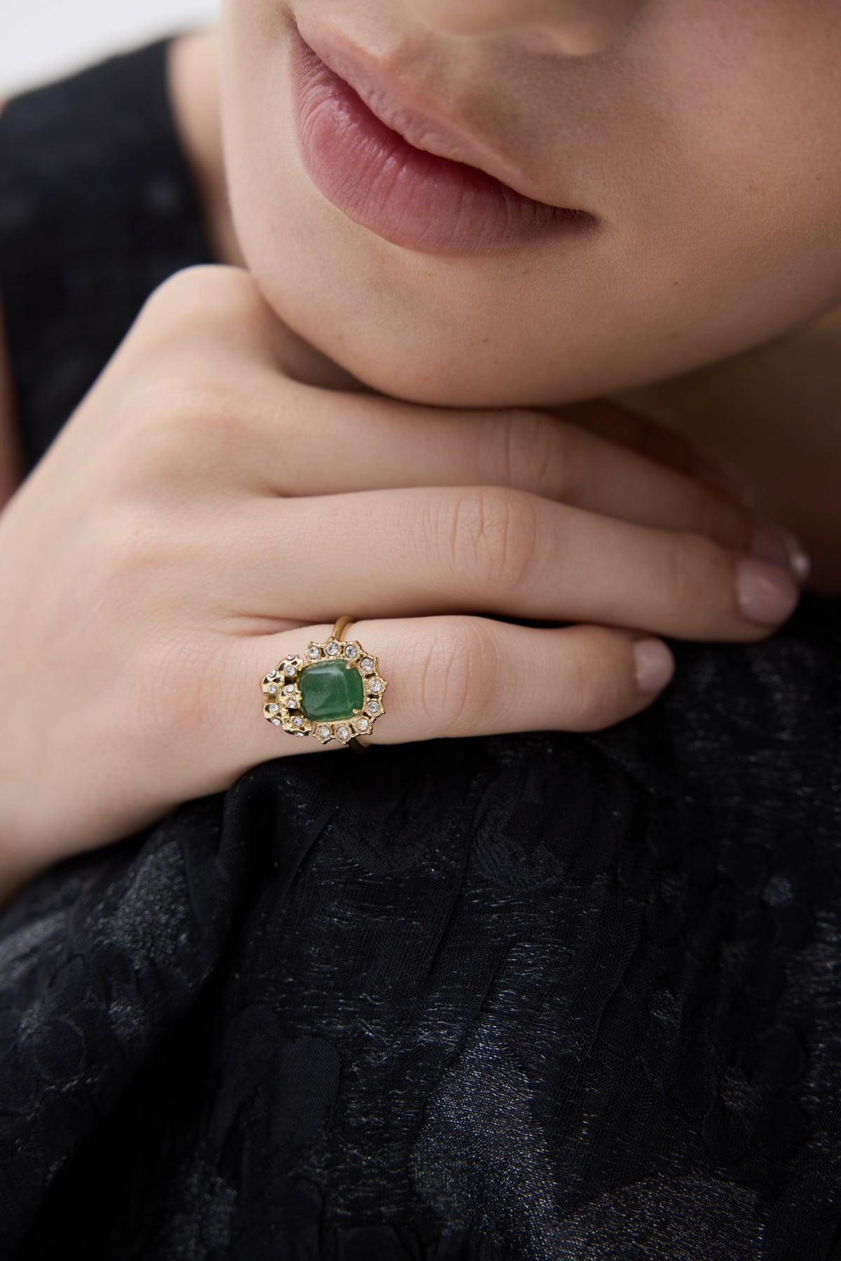 Bague aventurine verte, crânes et cristaux