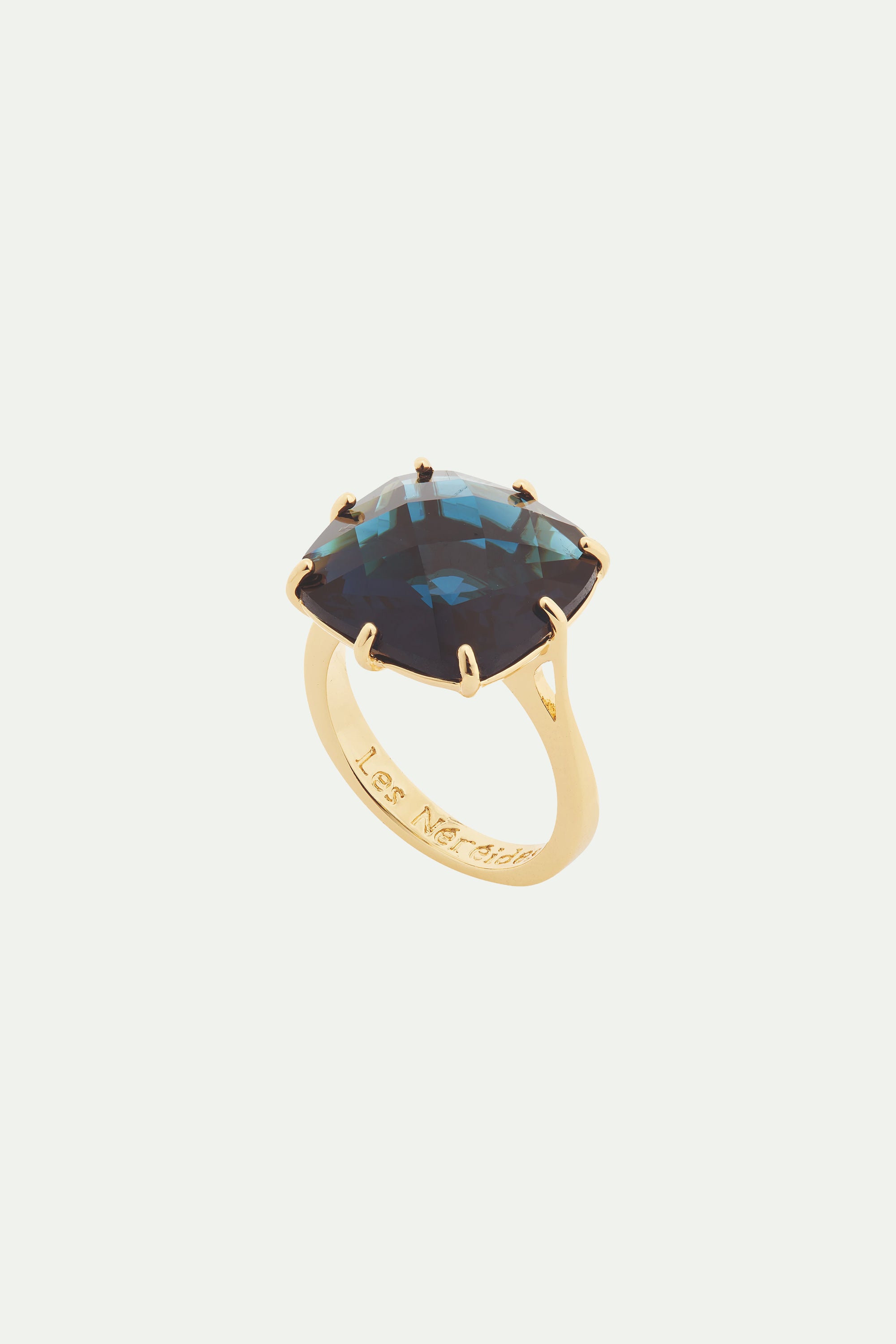 Ocean blue diamantine square solitaire ring
