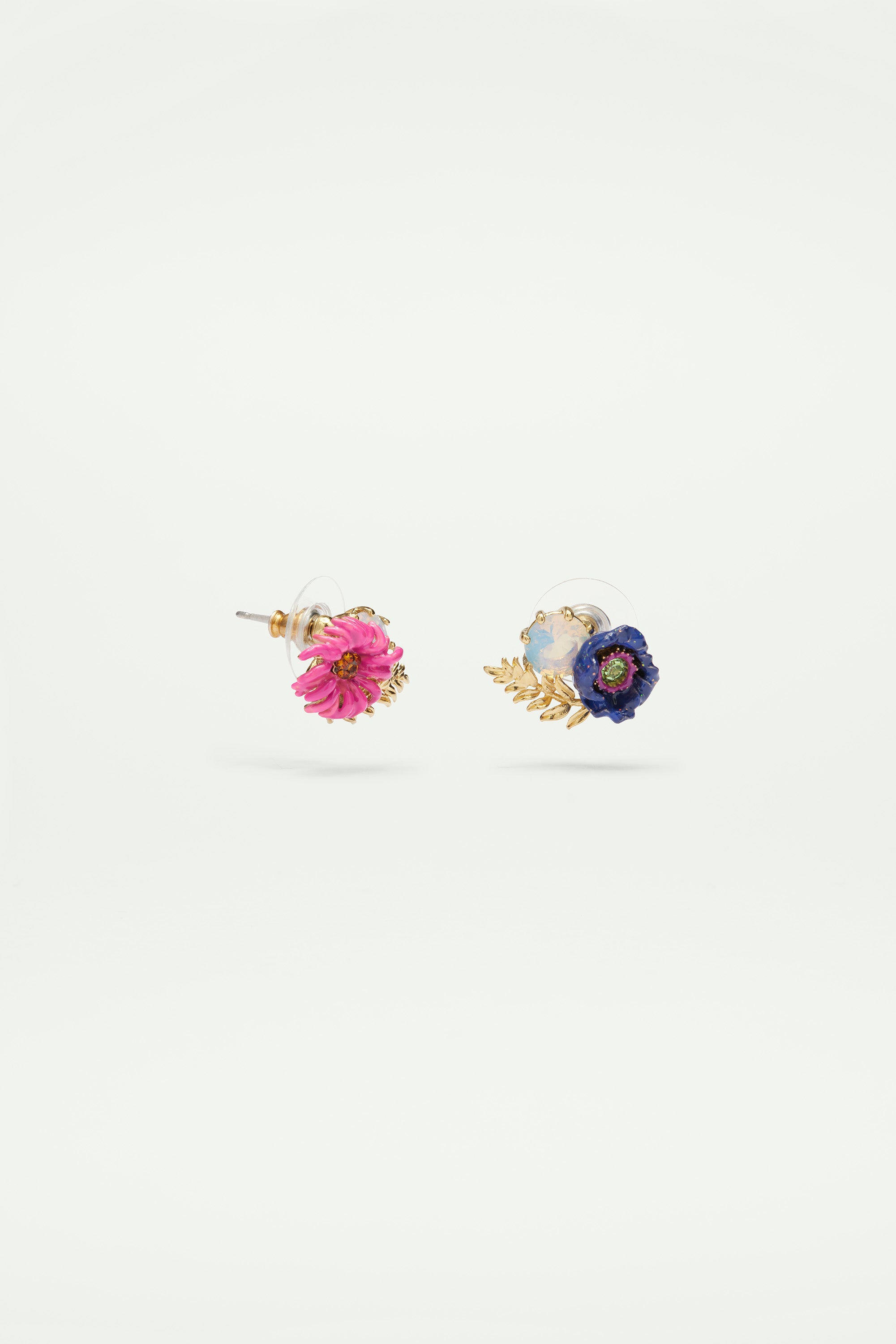 Boucles d'oreilles tiges fleurs imaginaires et cristal