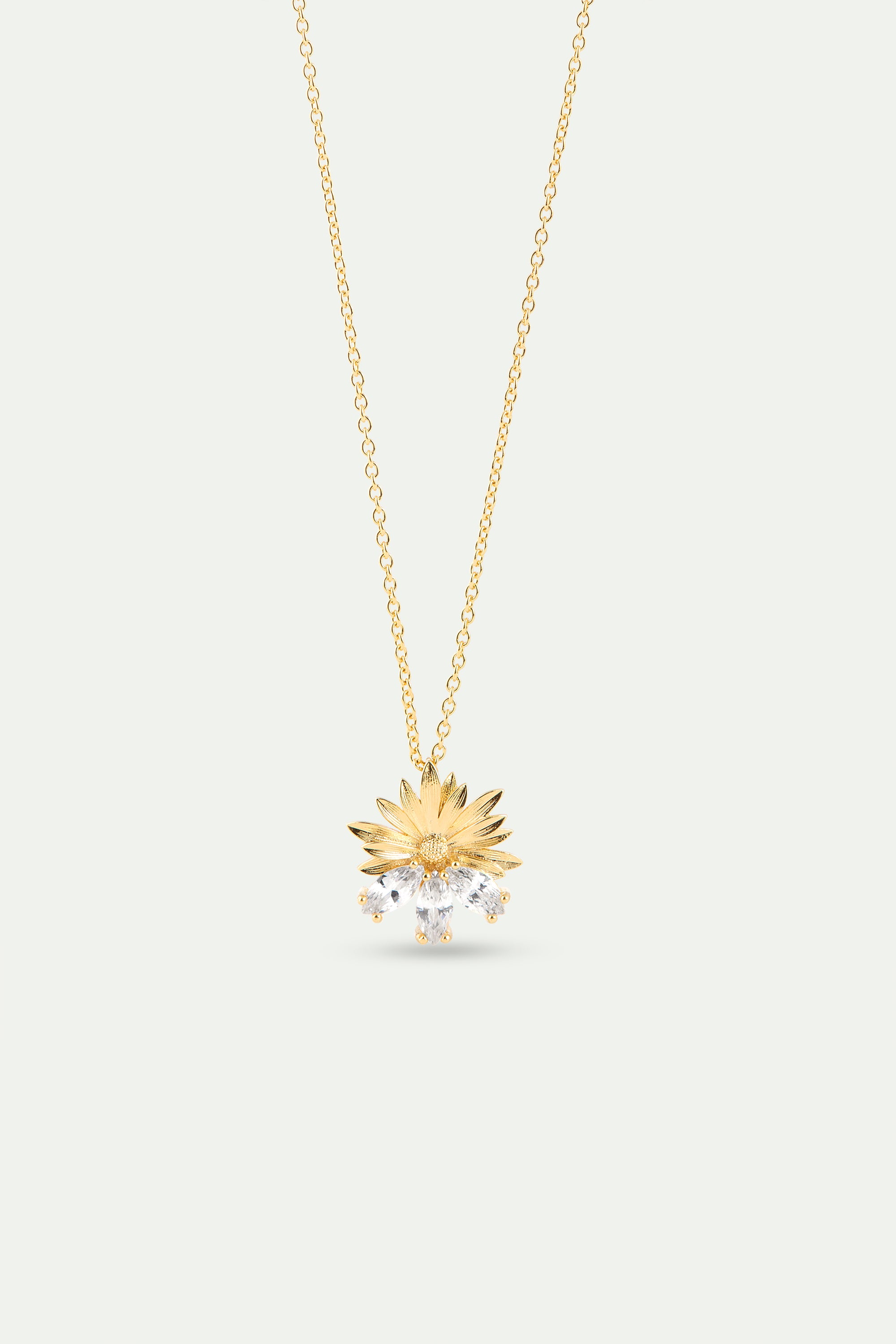 Gold pendant necklace with daisies and white stones