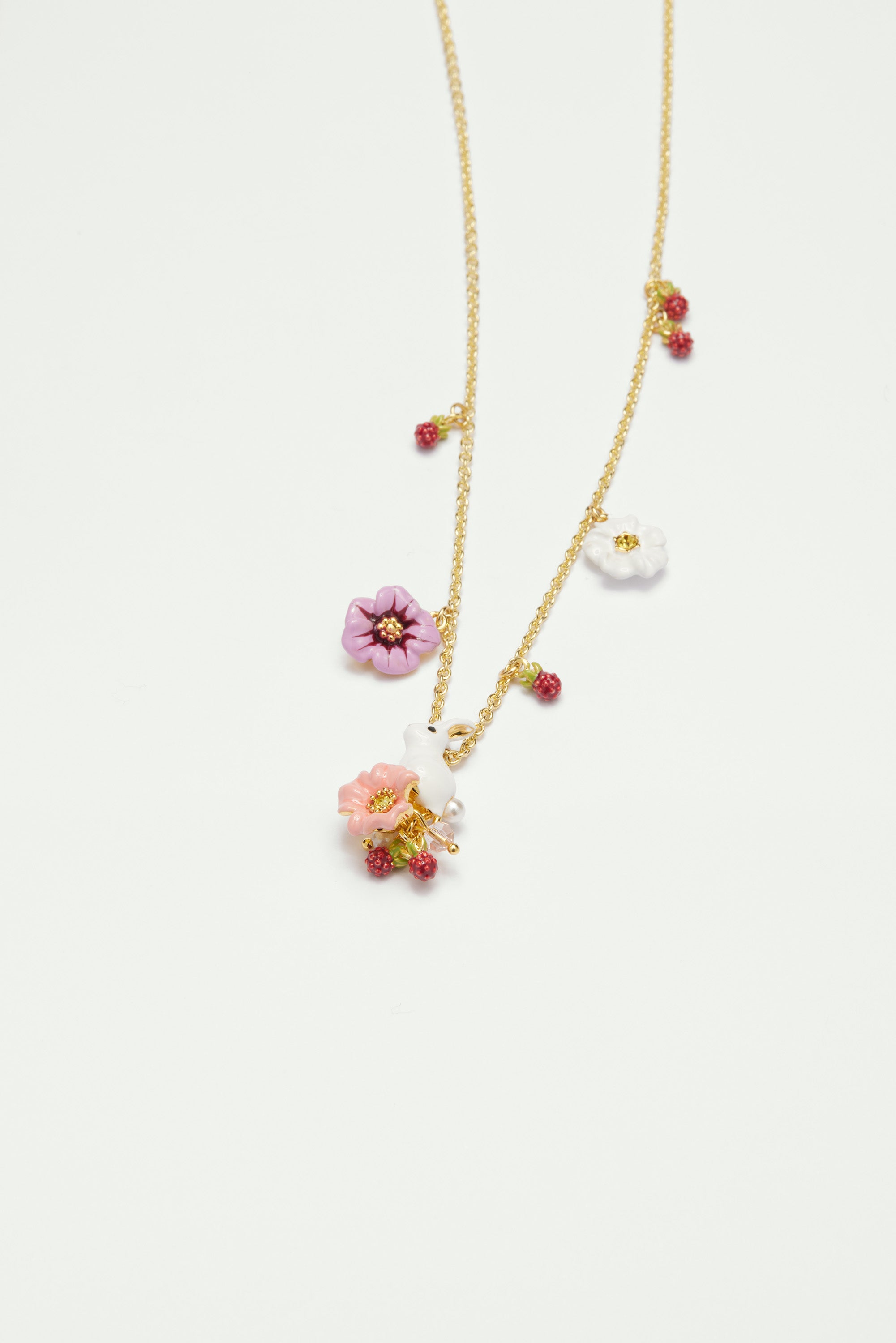 Collier pendentif lapin et fleurs
