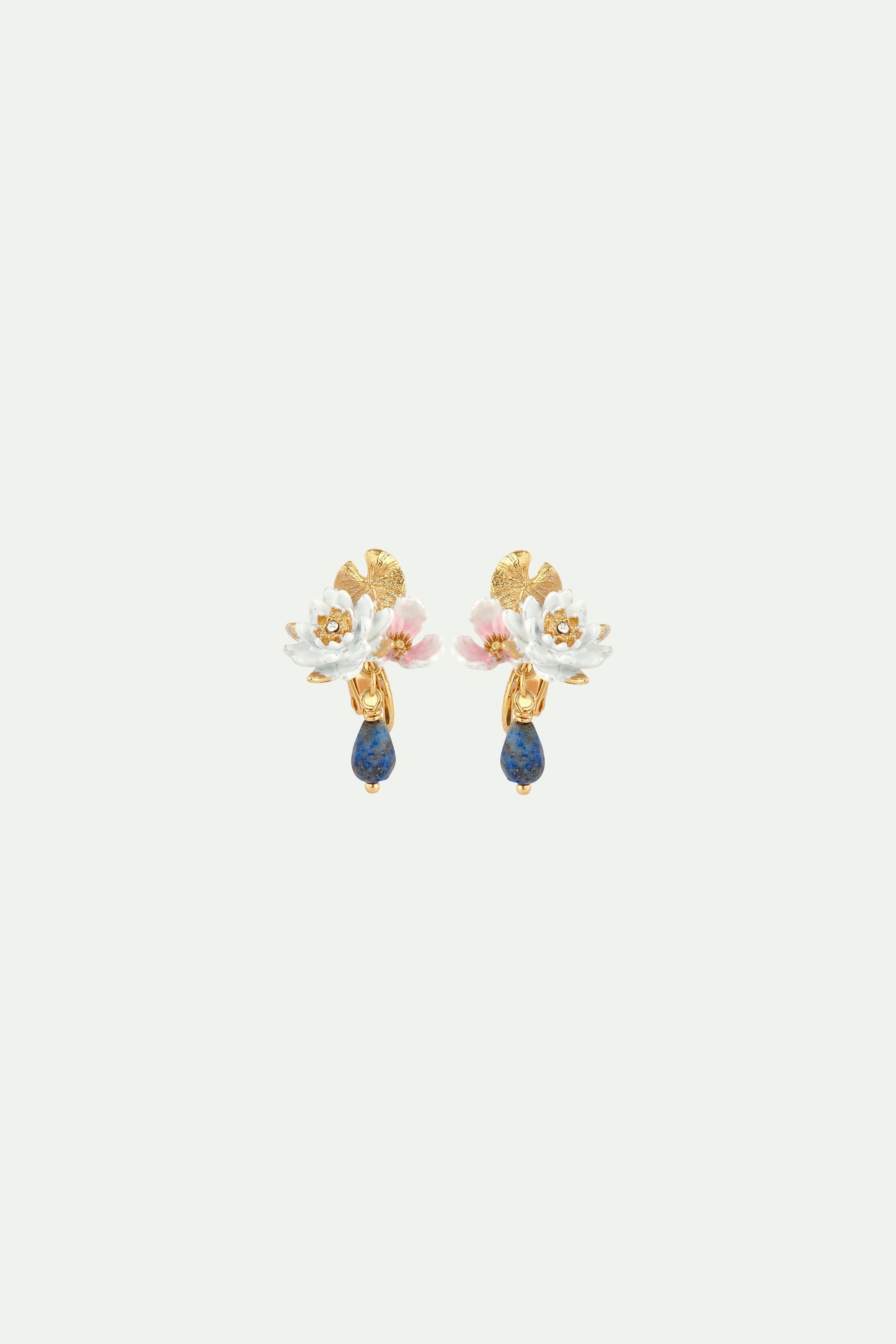 Boucles d'oreilles nymphéa blanc et lapis-lazuli