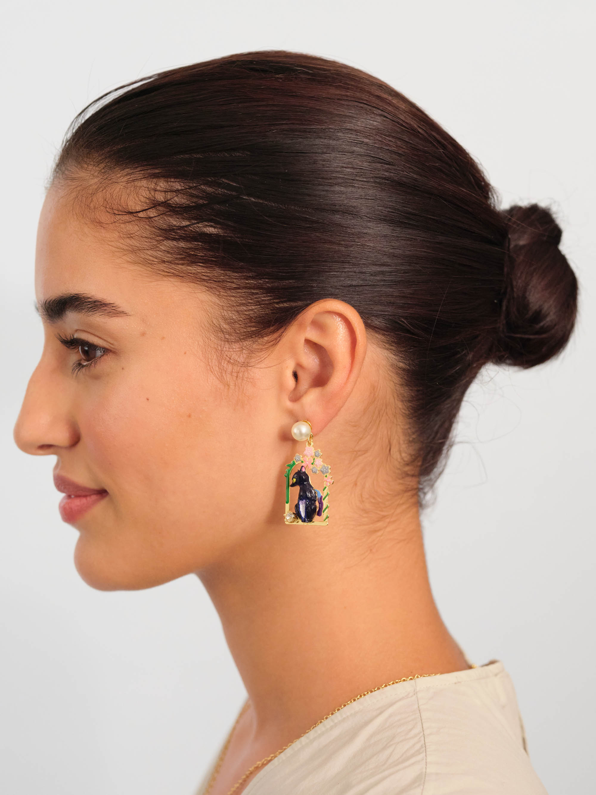 Boucles d'oreilles le petit chaperon rouge, le grand méchant loup et perle