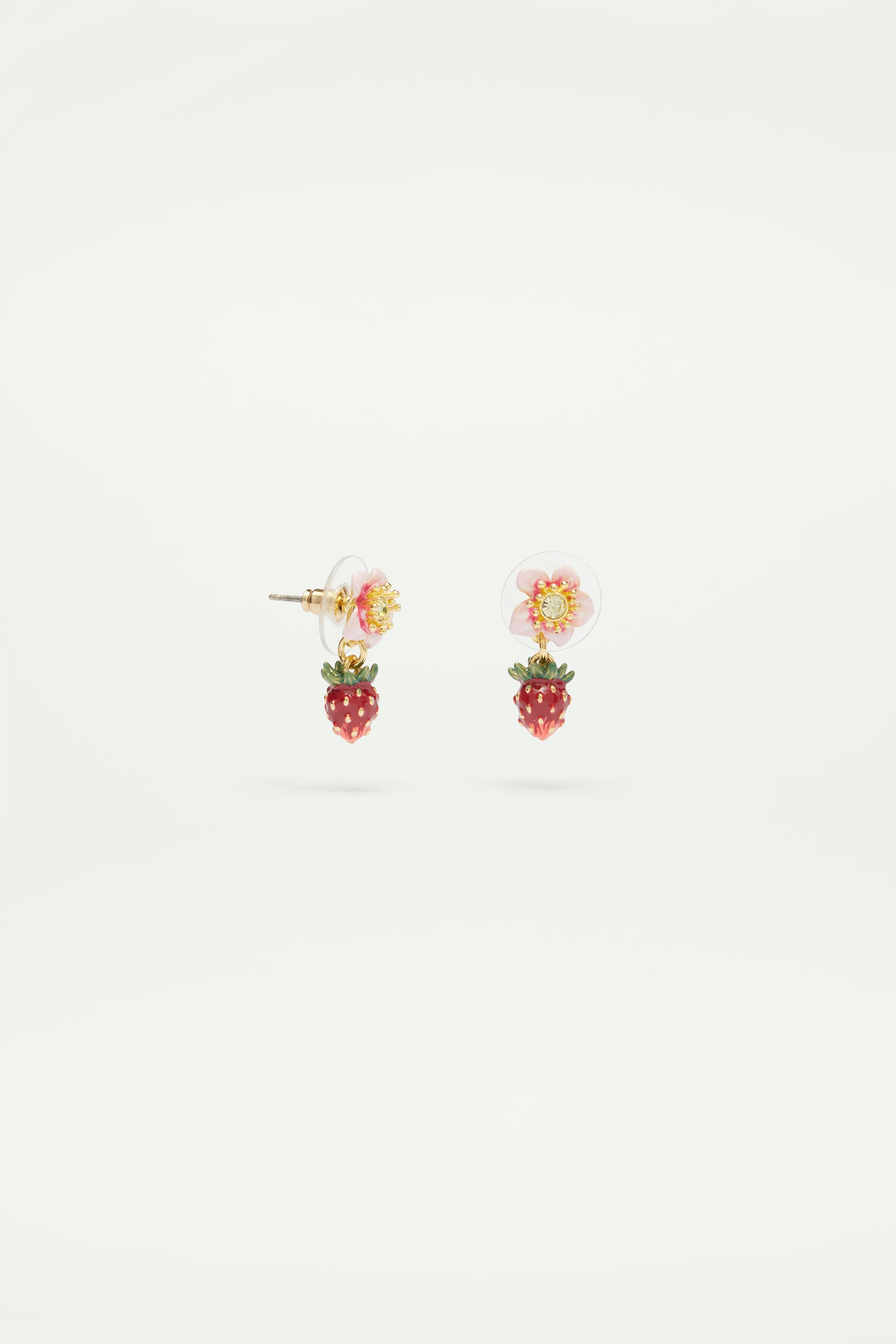 Boucles d’oreilles tiges fraise des bois et fleur de rose