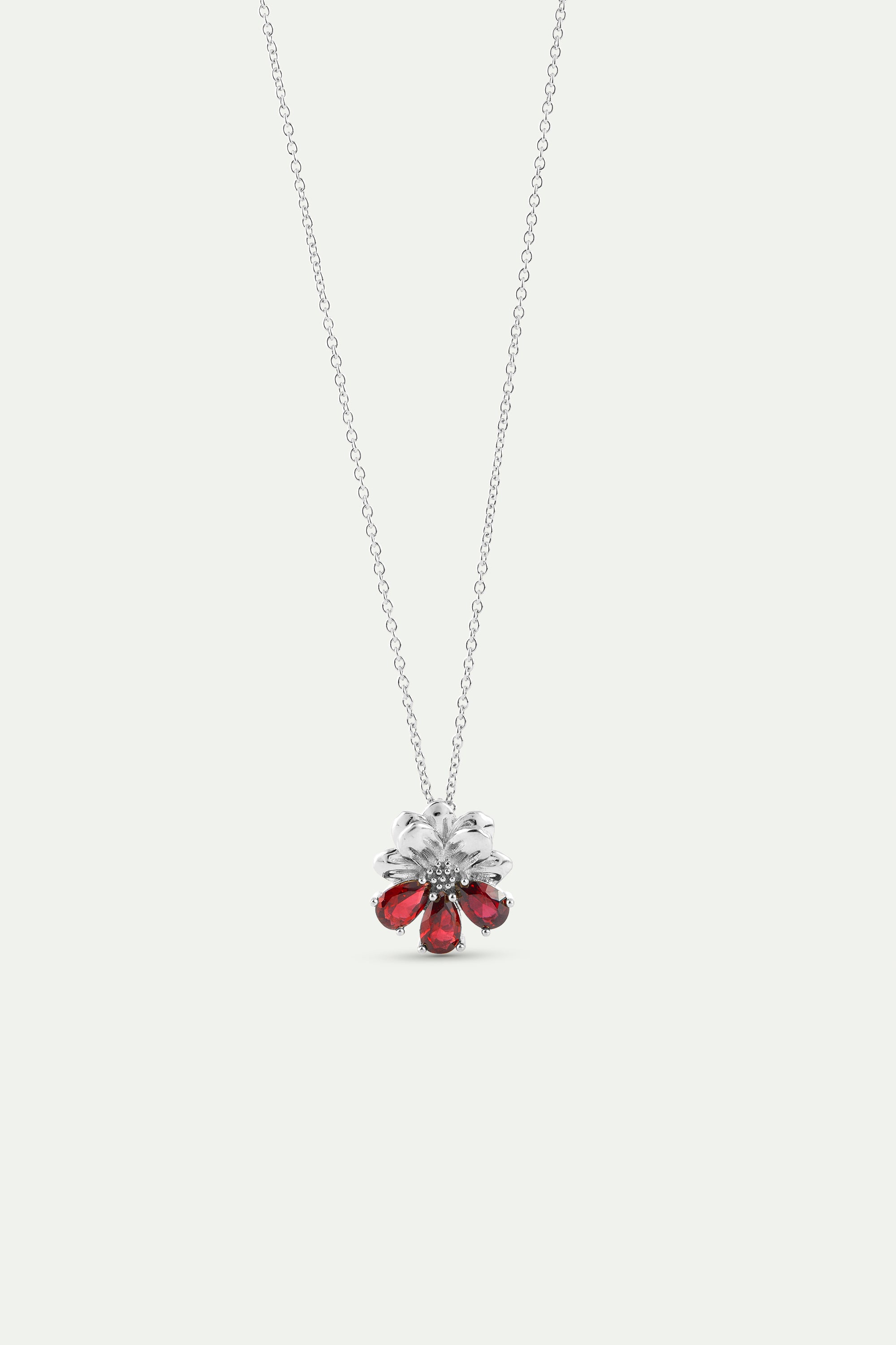 Collier pendentif argenté cosmos et pierres rouges