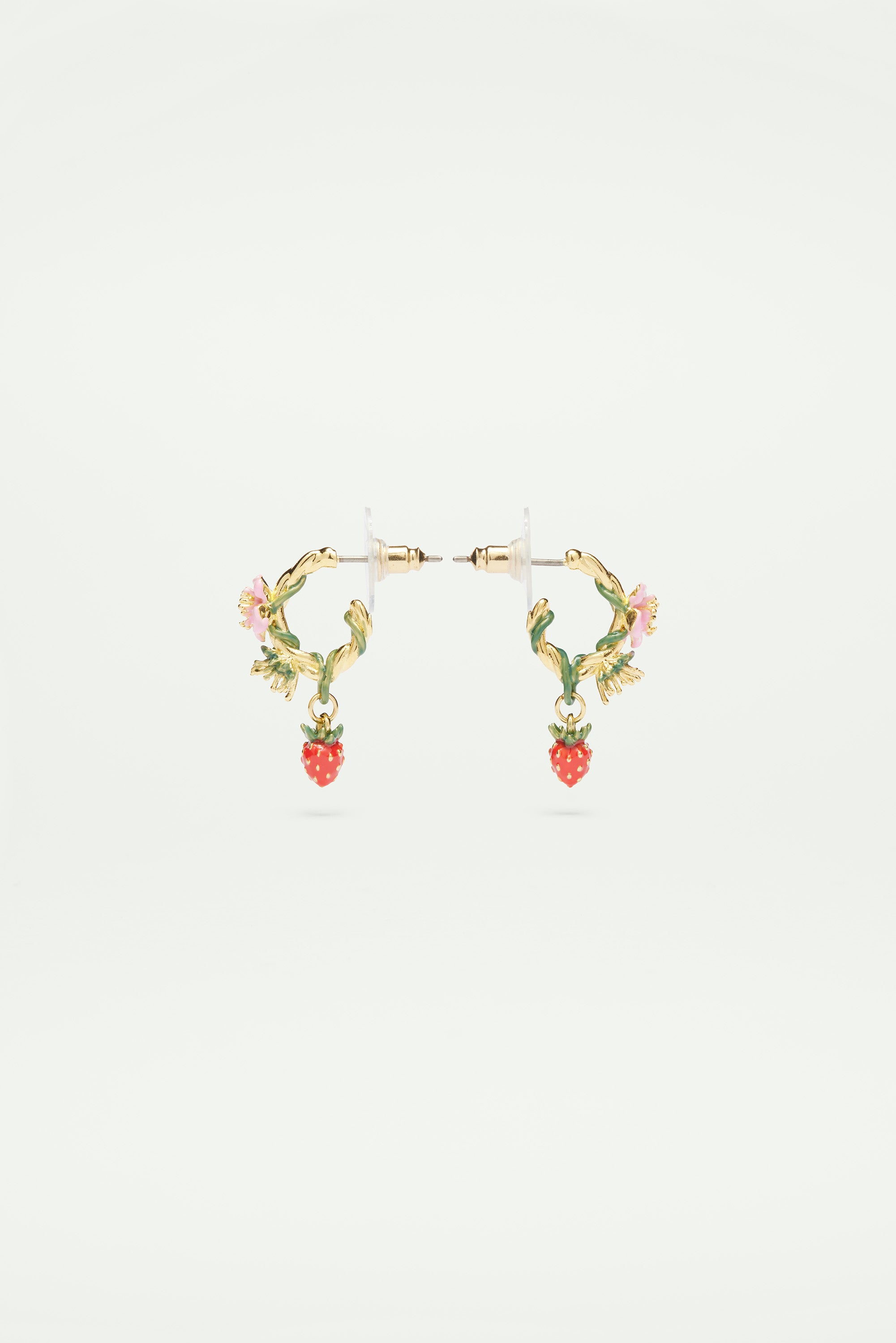 Boucles d’oreilles tiges créoles fraise des bois