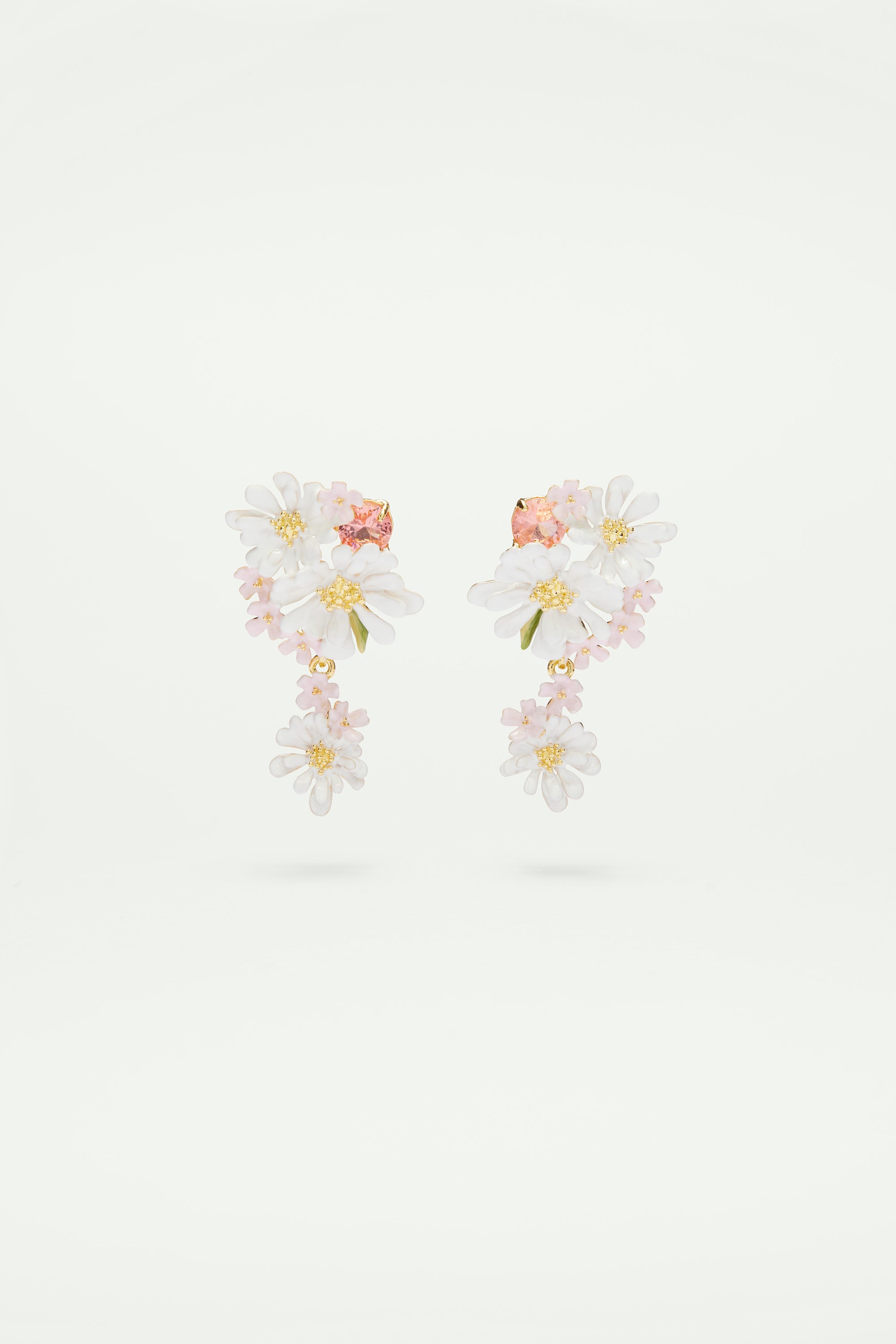 Boucles d'oreilles tiges pendantes fleurs de verveine et pierre ronde