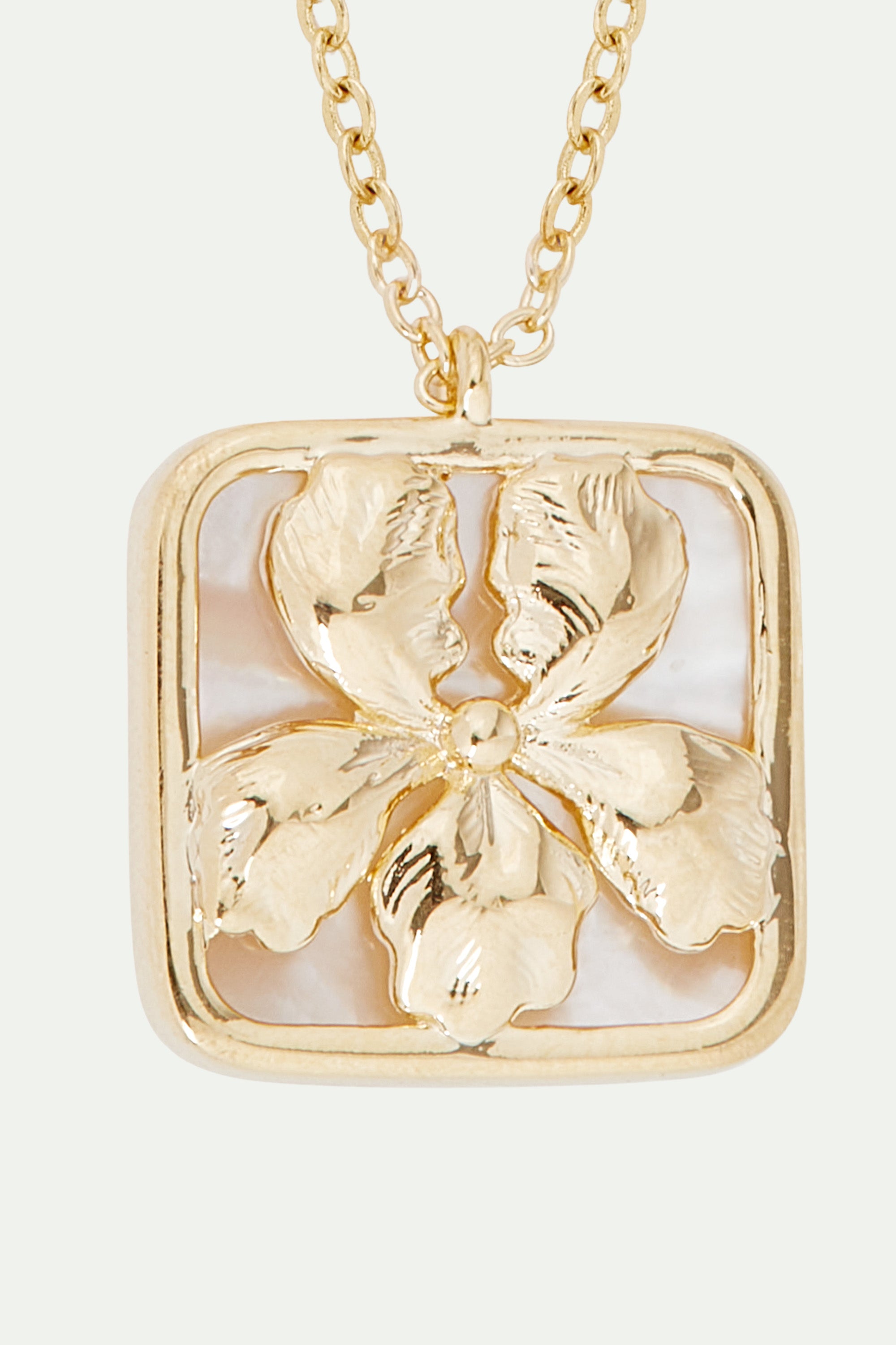 Iris on mother of pearl plate pendant necklace